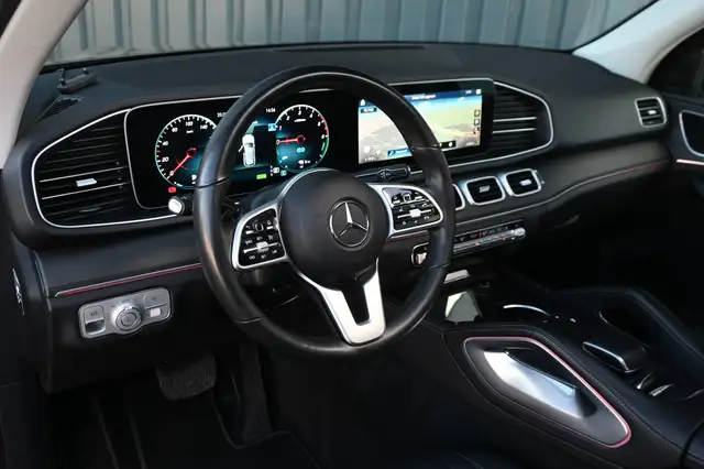 Mercedes-Benz Gle view 9