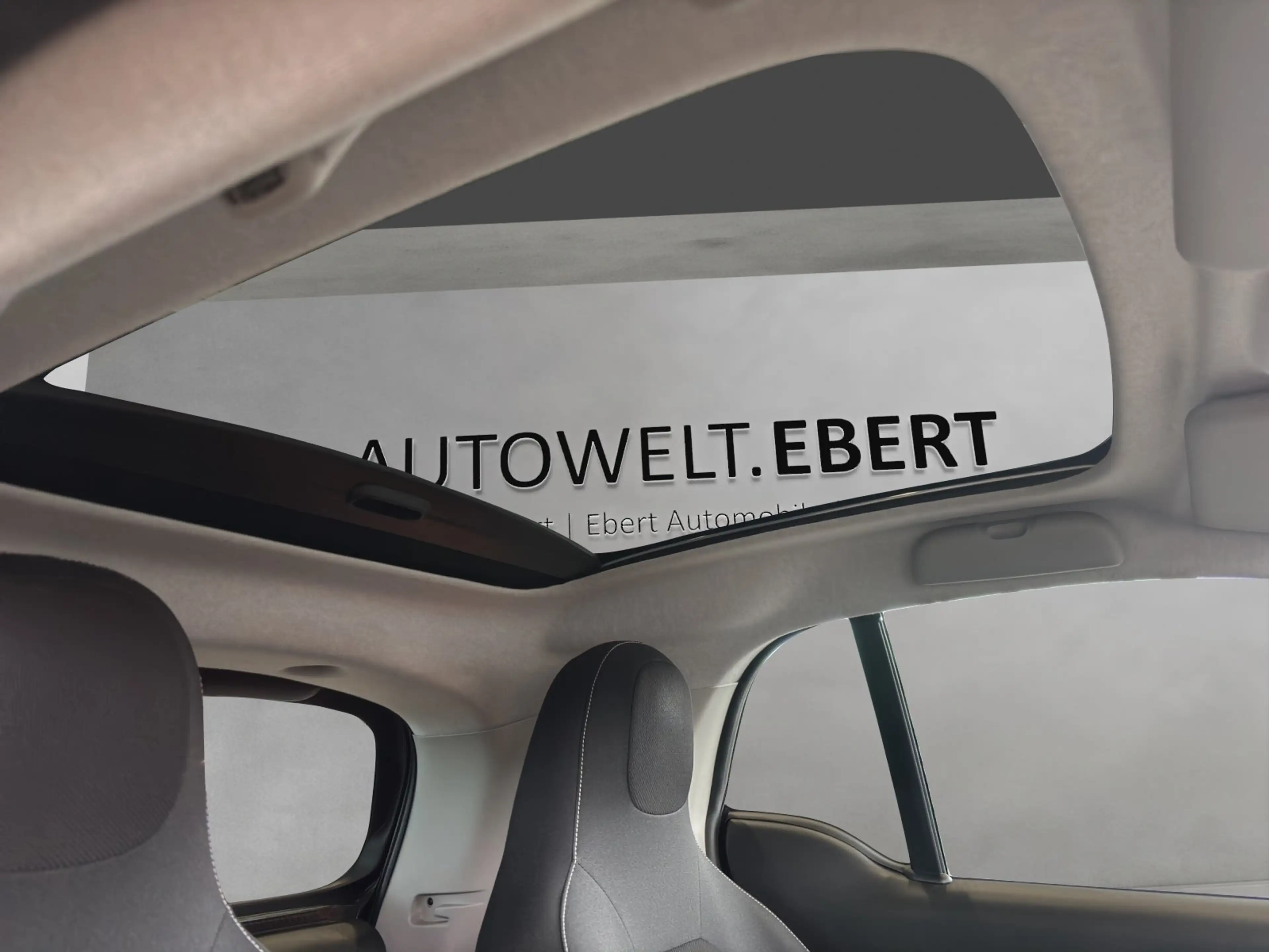 smart forTwo Fortwo Coupe Passion Twinamic Kamera NAVI 15" — photo 12