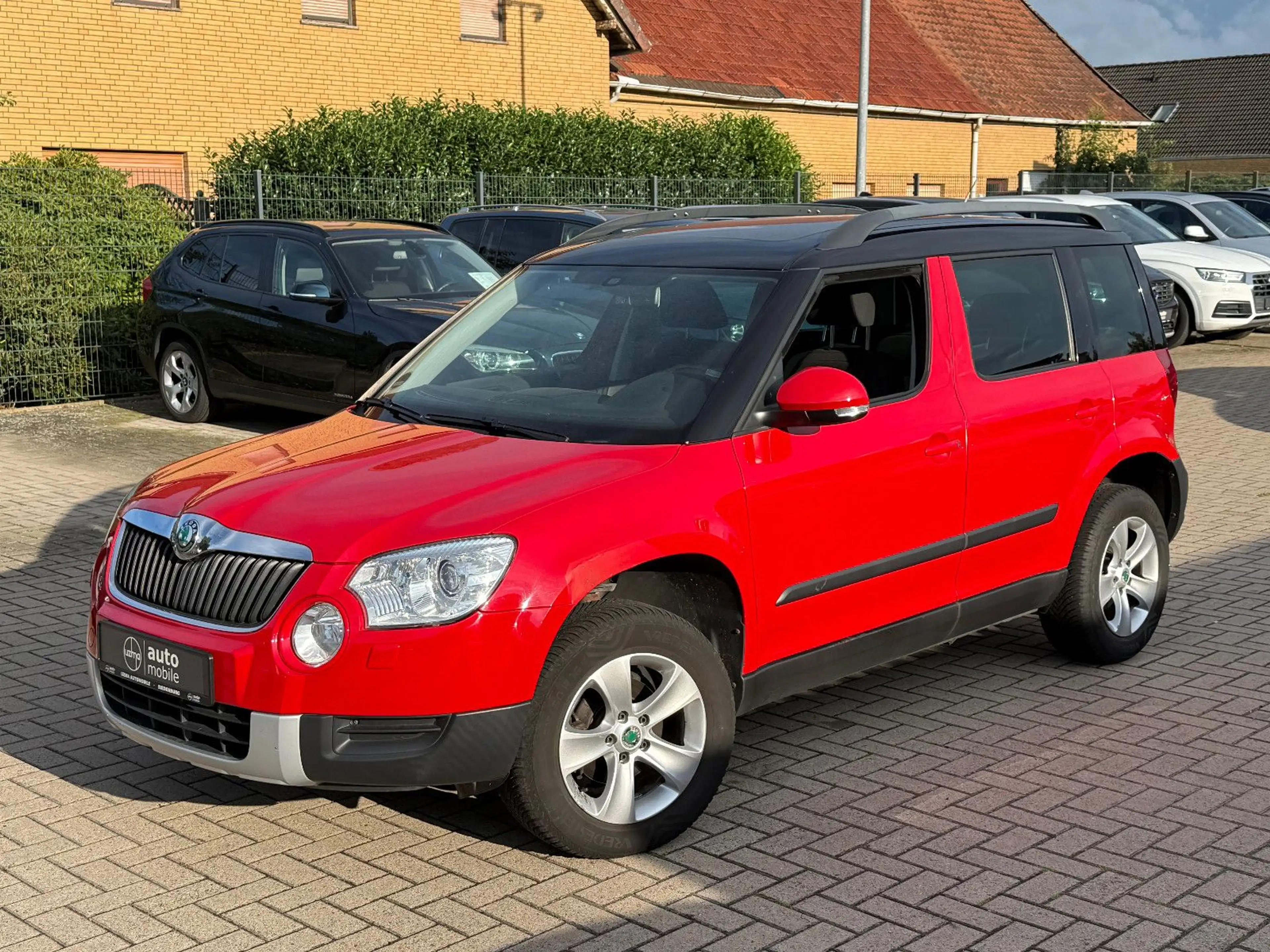 Skoda Yeti 1.4, TÜV neu, AHK, Scheckheft, Pano, Navi