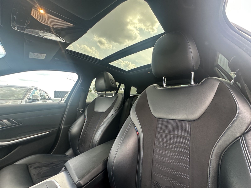 BMW 320 d xDrive Touring  M Sport — photo 15