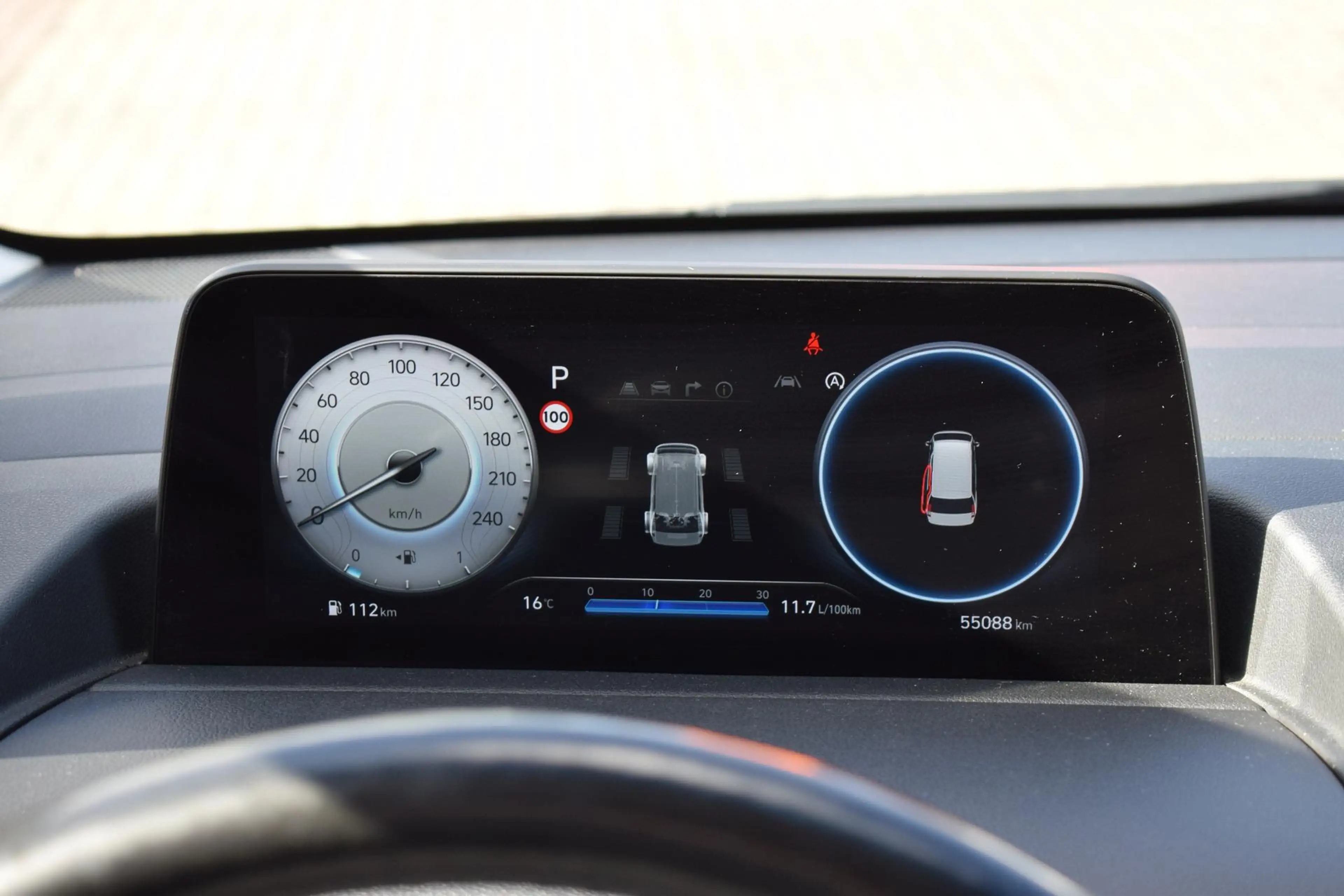 Hyundai STARIA 2.2 CRDi Signature 4WD — photo 12