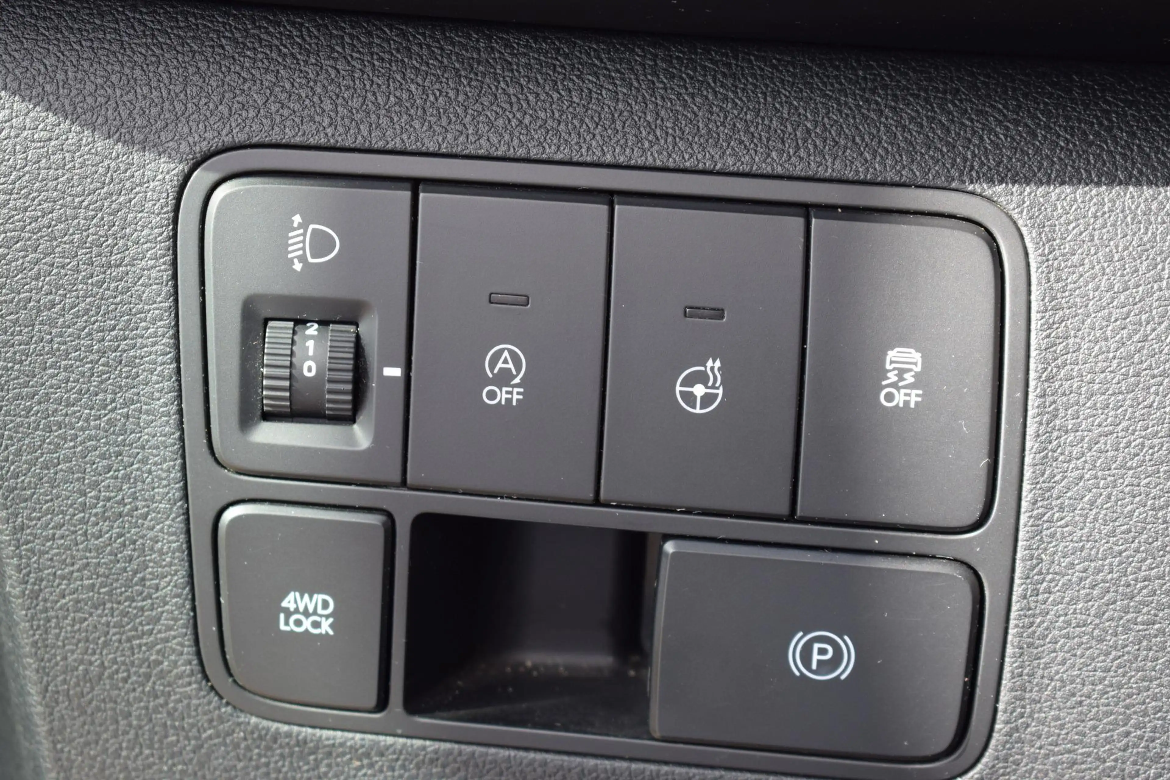 Hyundai STARIA 2.2 CRDi Signature 4WD — photo 11