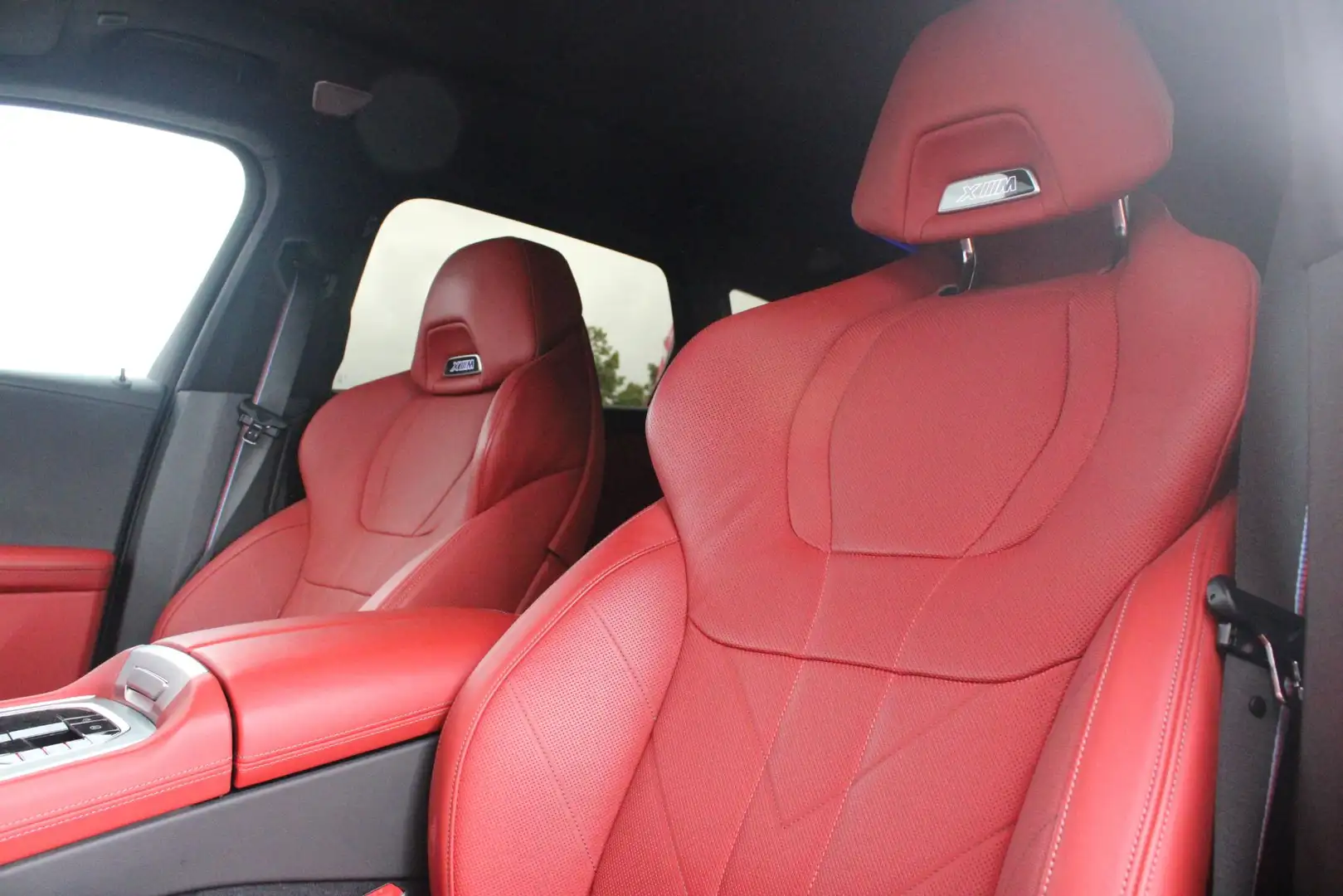 BMW XM 654PK PHEV 30 kWh | 23" LICHTMETALEN VELGEN JETBLA Grijs - 2