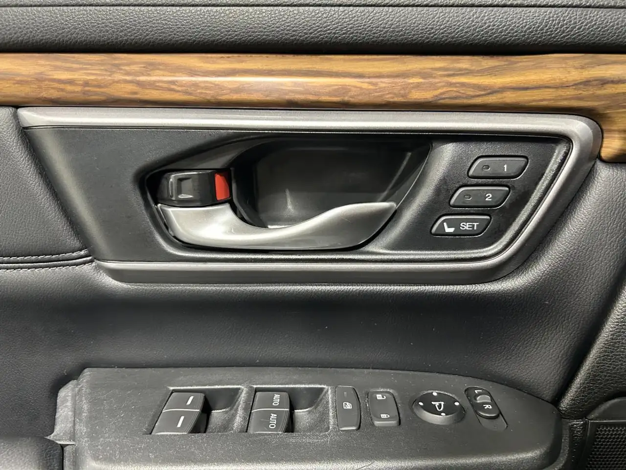 Honda CR-V снимка Honda CR-V