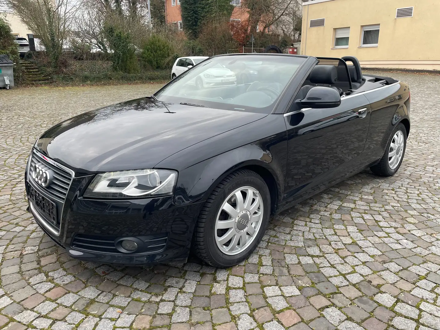 Audi A3 2.0 TFSI Cabrio*Leder* Xenon* Navi Schwarz - 1