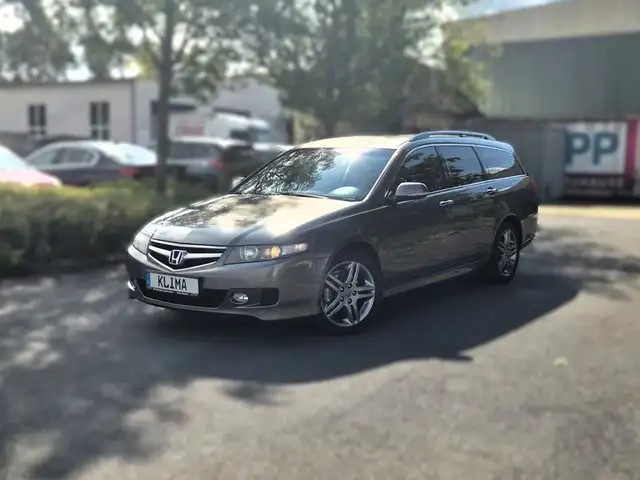 Honda Accord Tourer 2.0 Sport 30 Jahre Edition/ PDC