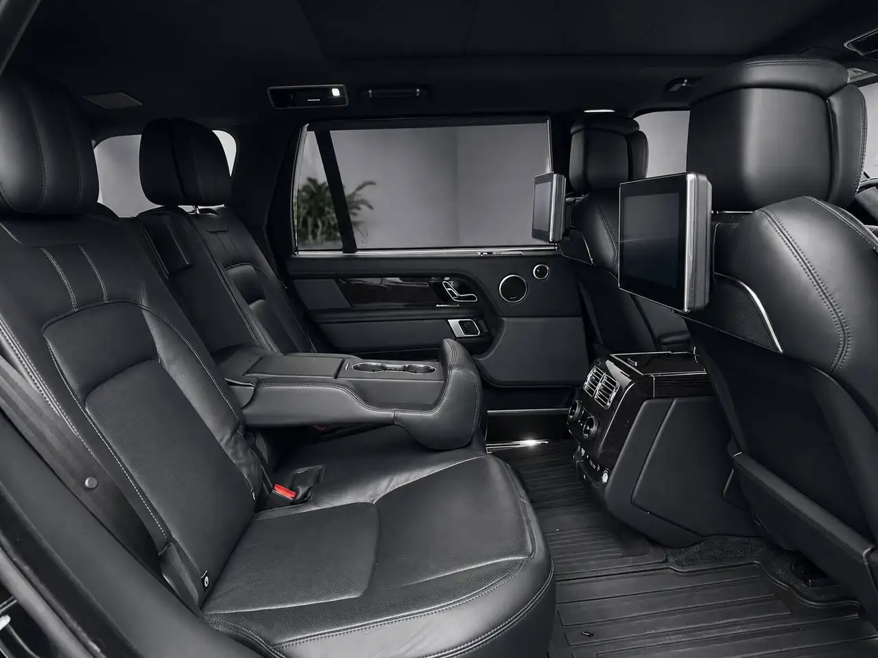 Land Rover Range Rover photo Land Rover Range Rover