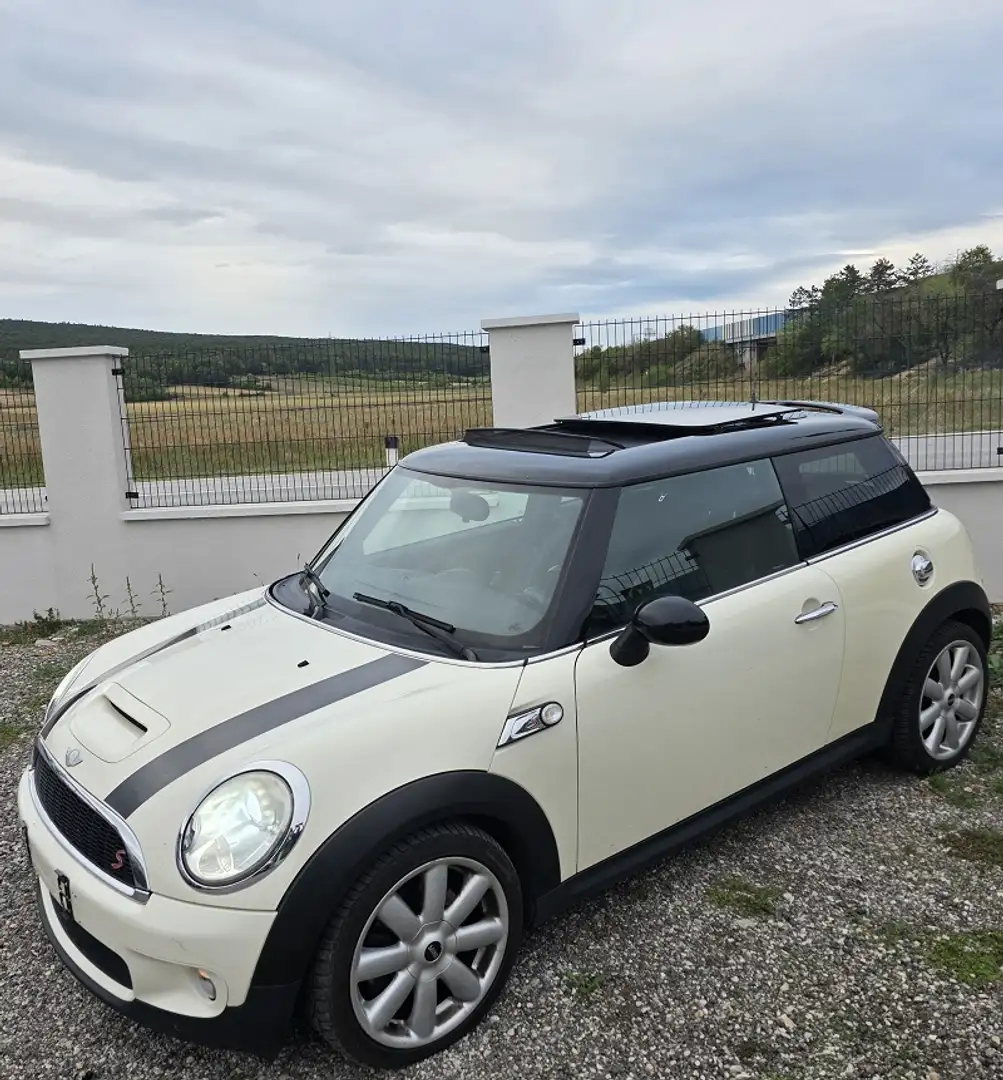 MINI One MINI COOPER S Austrian Chili Weiß - 1