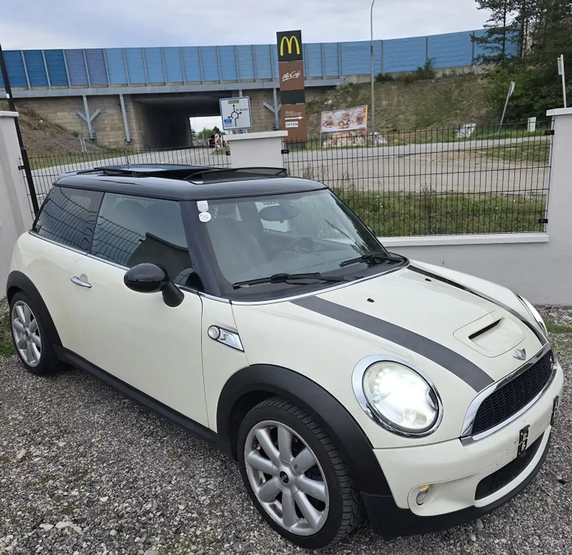 MINI One MINI COOPER S Austrian Chili Weiß - 2