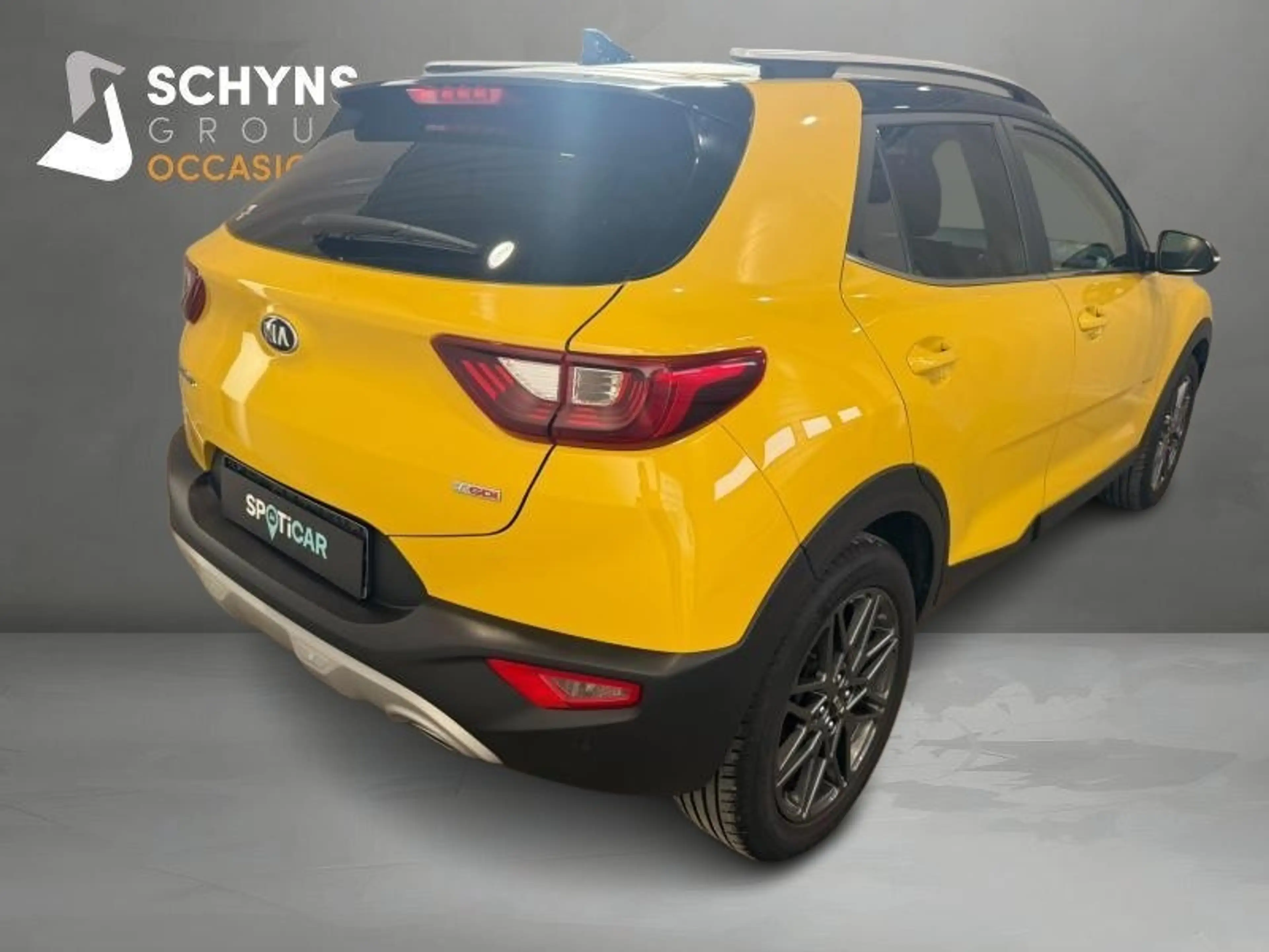 Kia Stonic . — photo 6