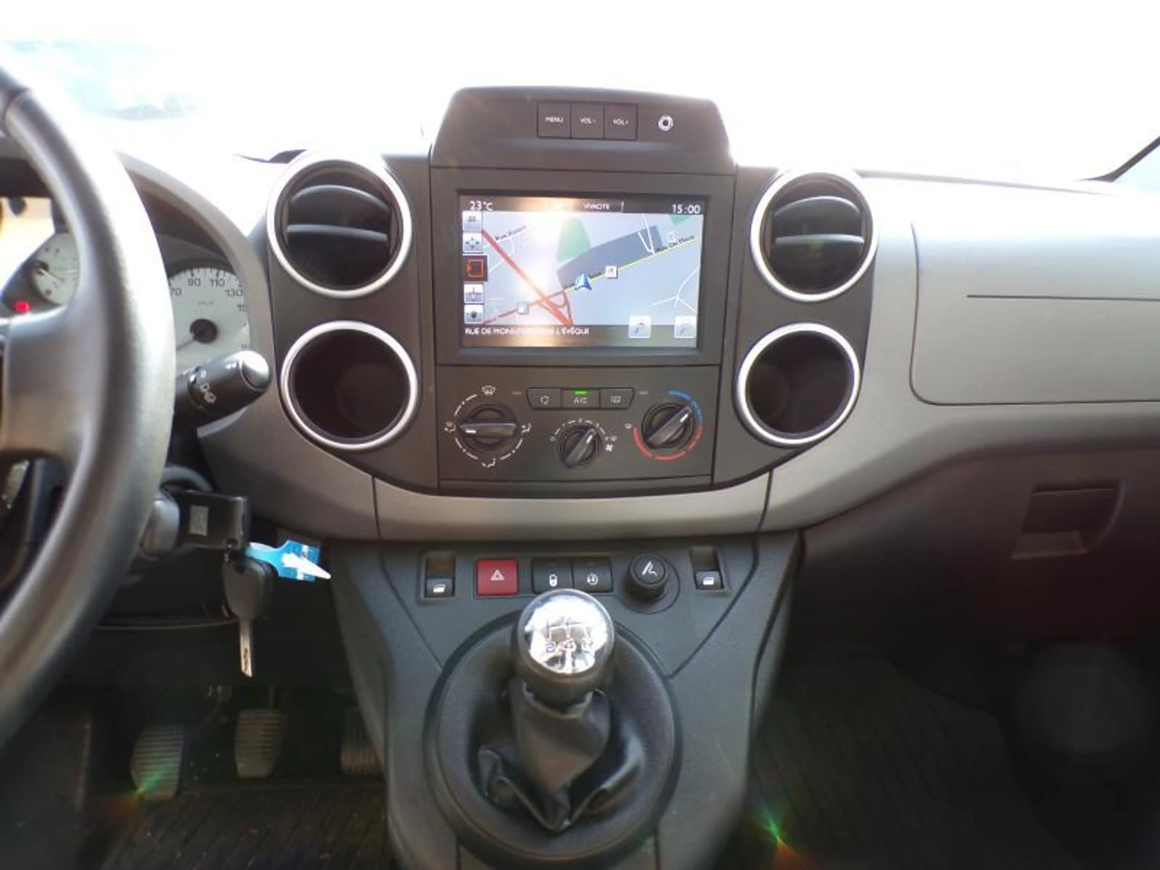 Citroen Berlingo 1.6 HDi 99cv Gris 05/18 Airco Capteurs Cruise — photo 10