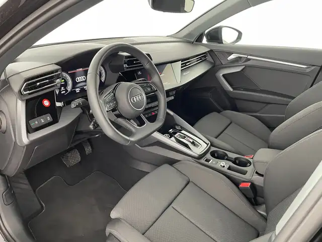 Audi A3 view 9