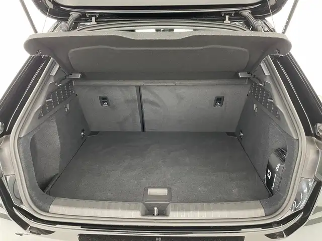 Audi A3 view 8