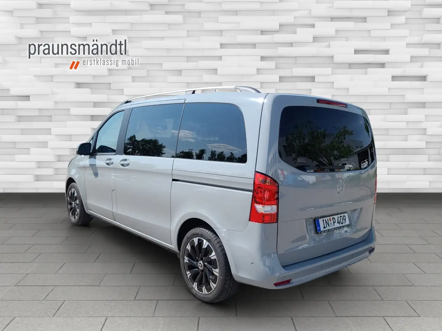 Mercedes-Benz V 220 d Kompakt AHK NAVI Distr 360° Kamera 18" Szary - 2