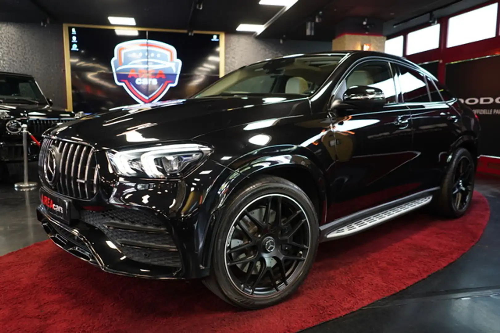 Mercedes-Benz GLE 400 d Coupe AMG 4M LUFT HUD BURM PANO 63er OPTIK Noir - 1