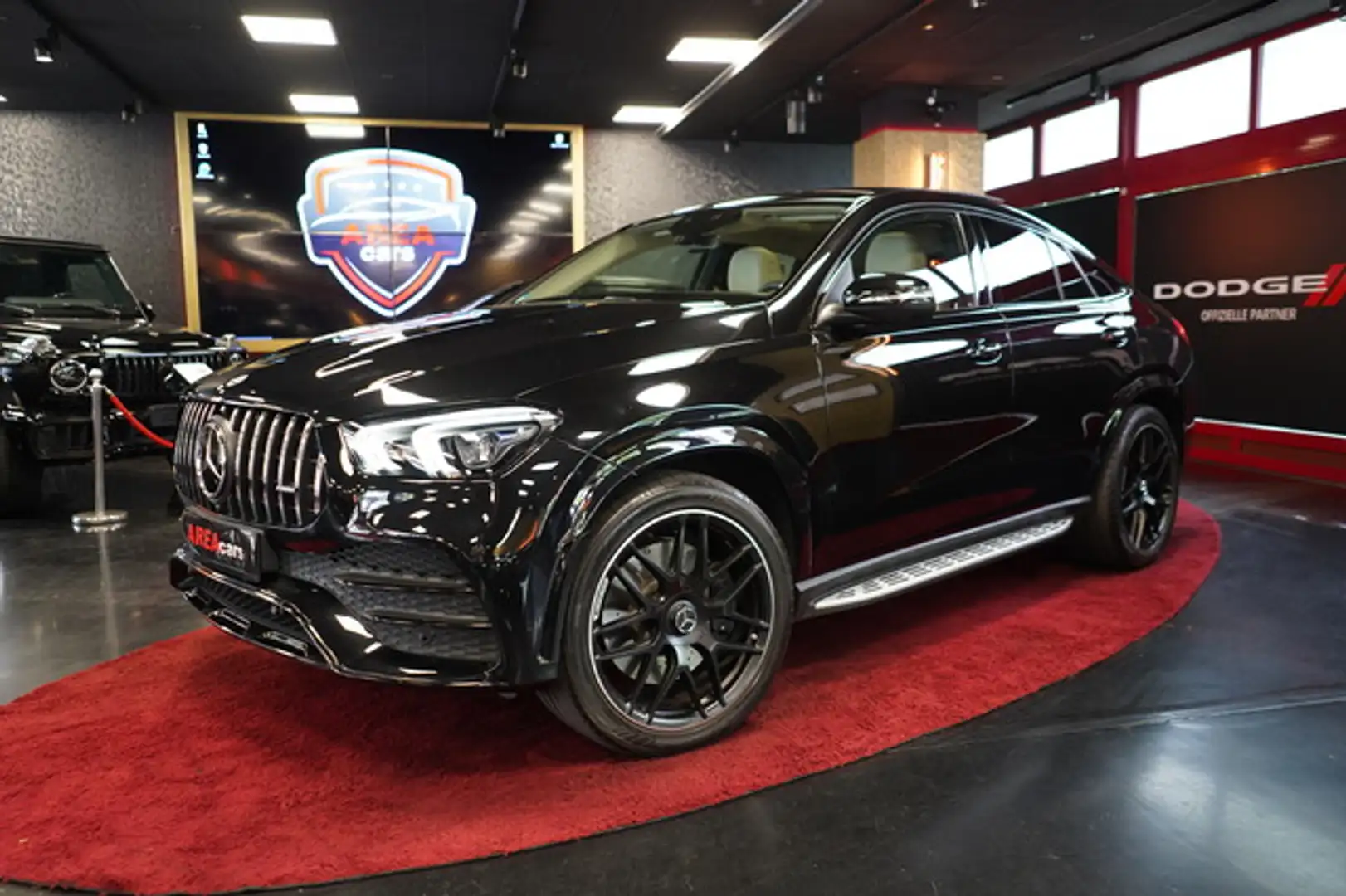 Mercedes-Benz GLE 400 d Coupe AMG 4M LUFT HUD BURM PANO 63er OPTIK Black - 2