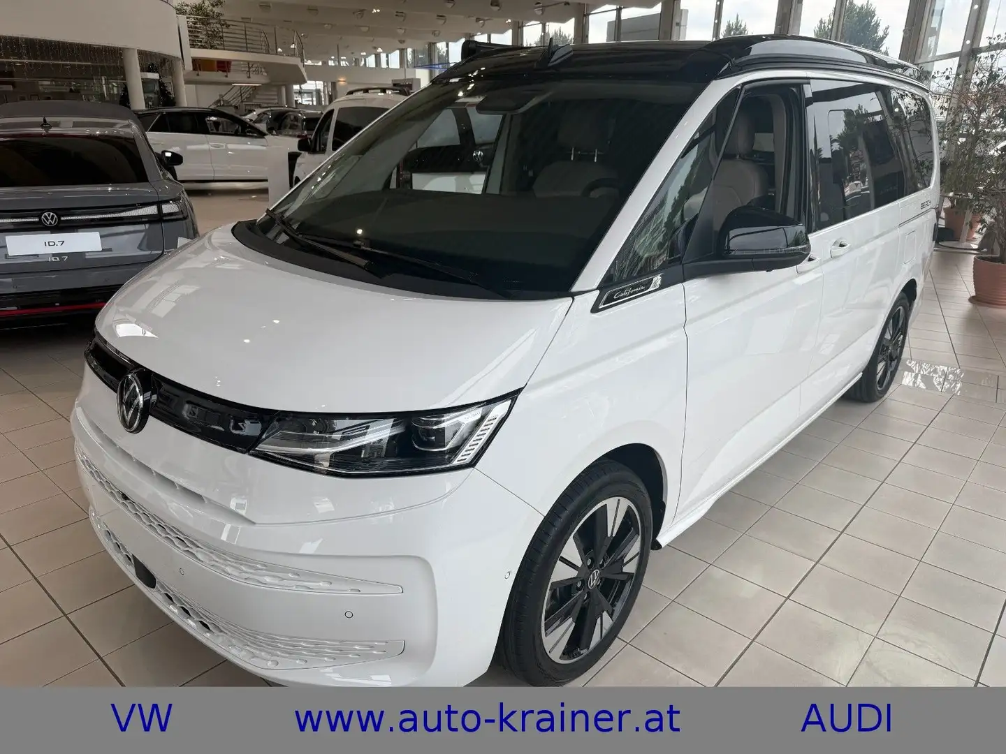 Volkswagen T7 California Beach eHybrid 4MOTION Weiß - 1