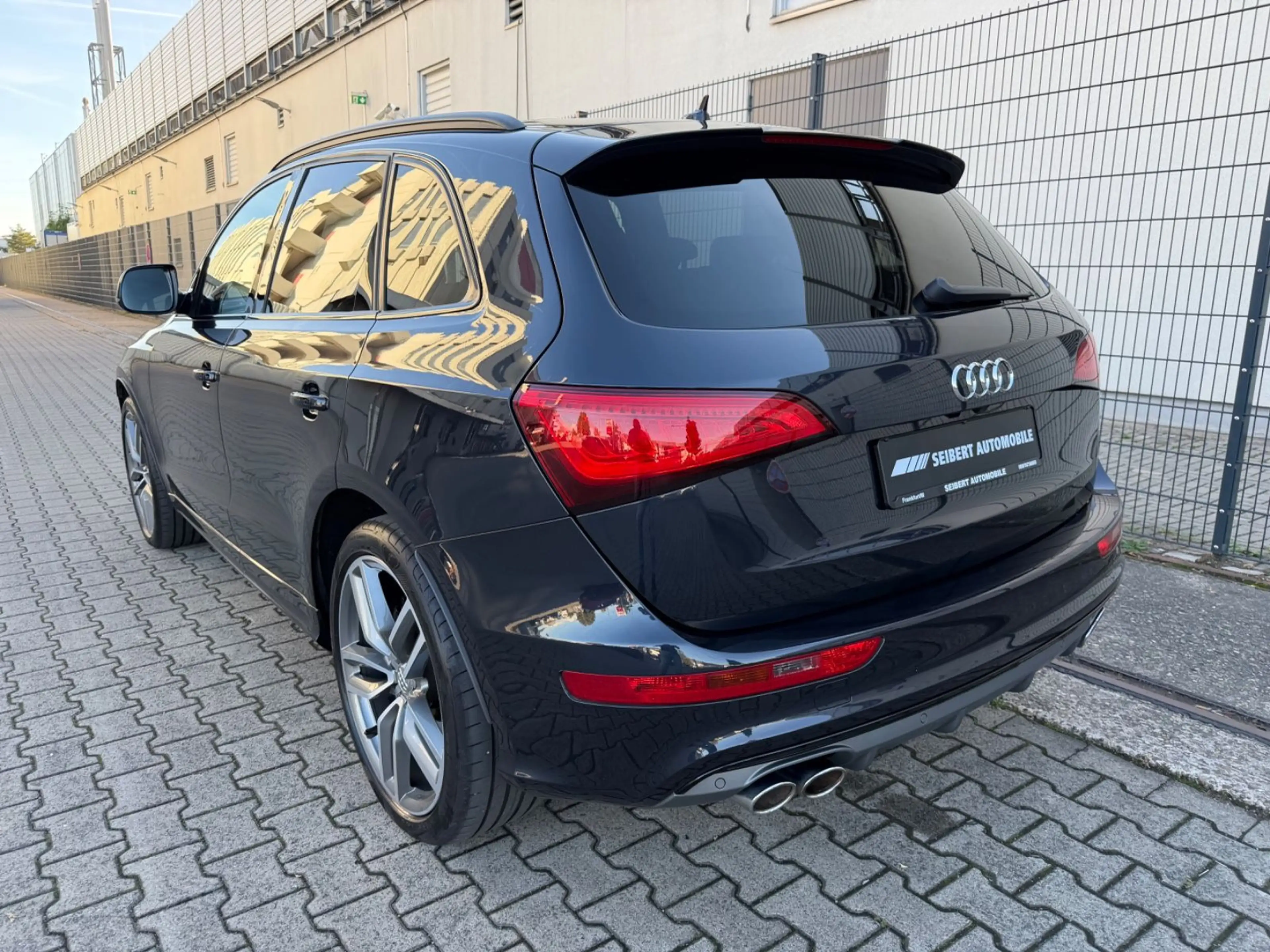Audi SQ5 3.0 TDI quattro ACC/PANO/B&O/RFK/STANDHEIZ — photo 7