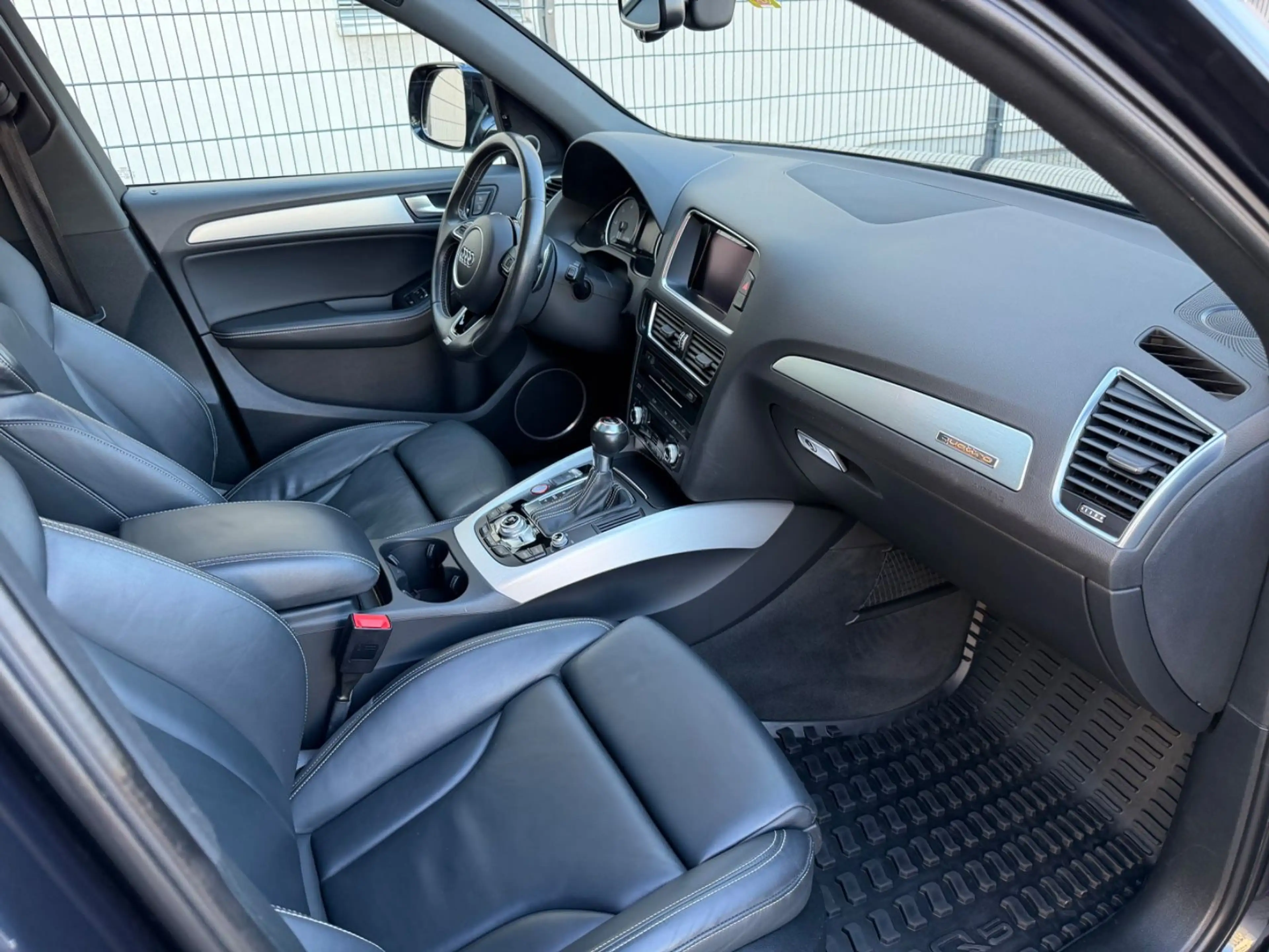 Audi SQ5 3.0 TDI quattro ACC/PANO/B&O/RFK/STANDHEIZ — photo 11