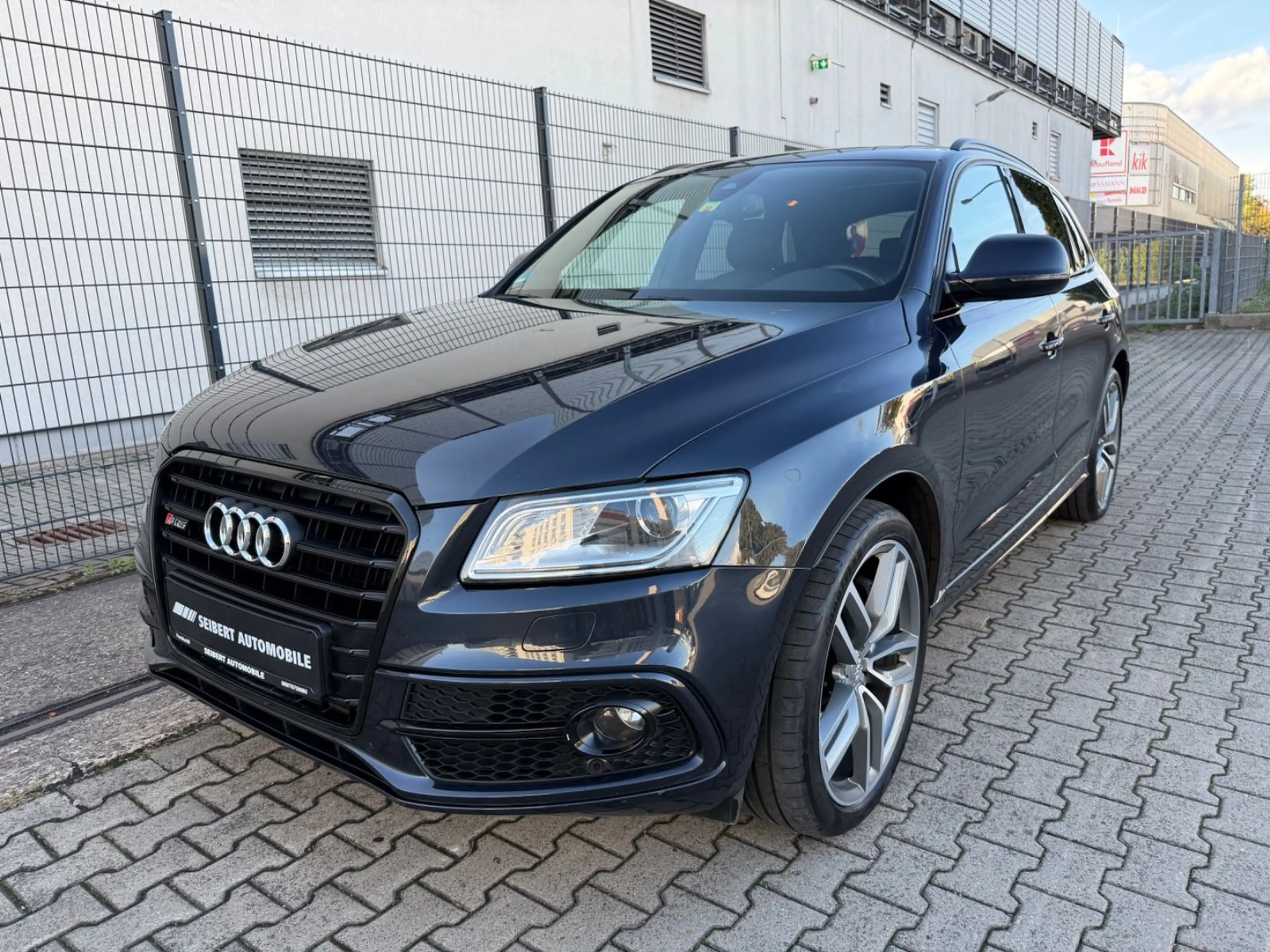 Audi SQ5 3.0 TDI quattro ACC/PANO/B&O/RFK/STANDHEIZ — photo 9