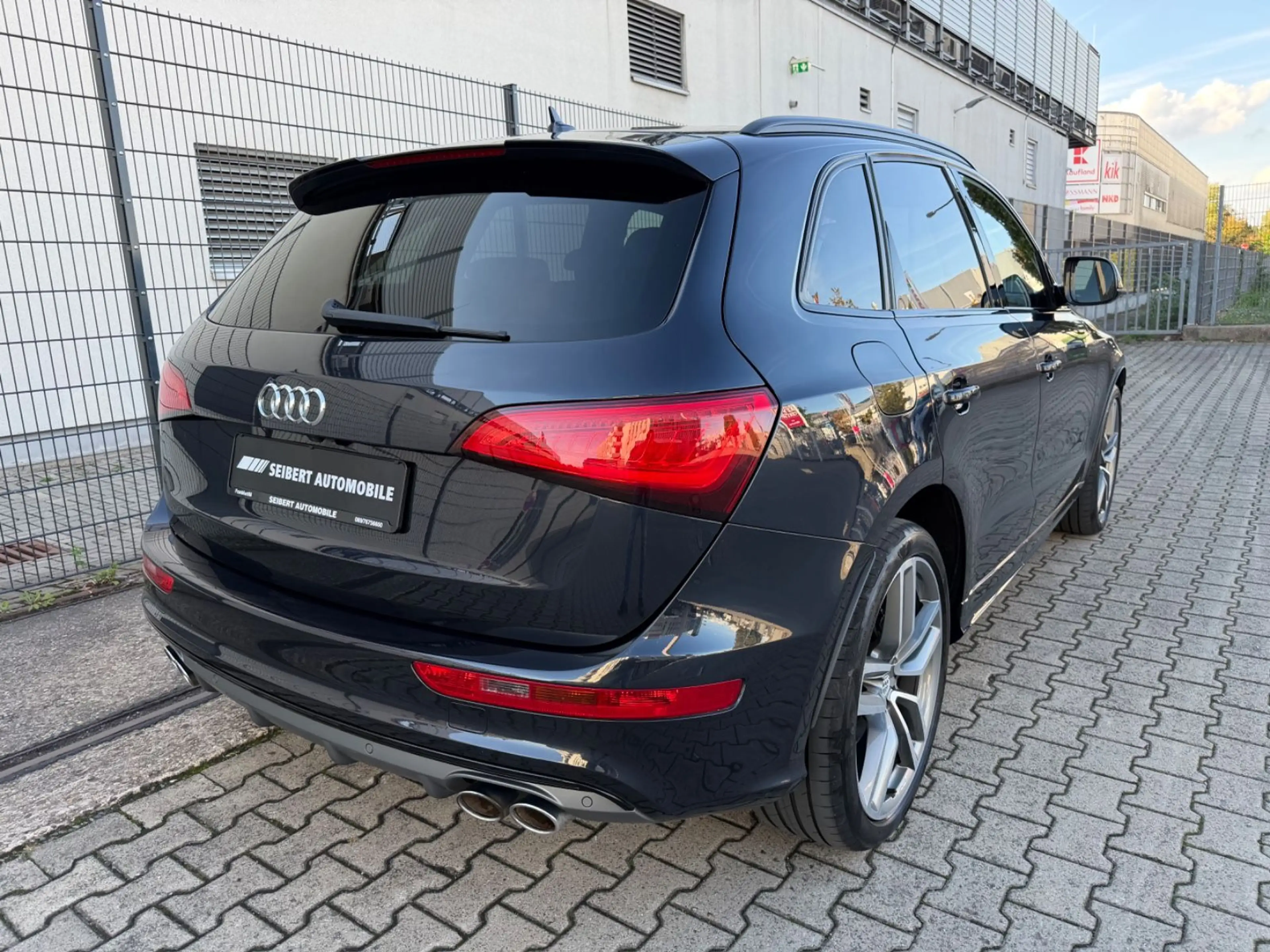 Audi SQ5 3.0 TDI quattro ACC/PANO/B&O/RFK/STANDHEIZ — photo 3