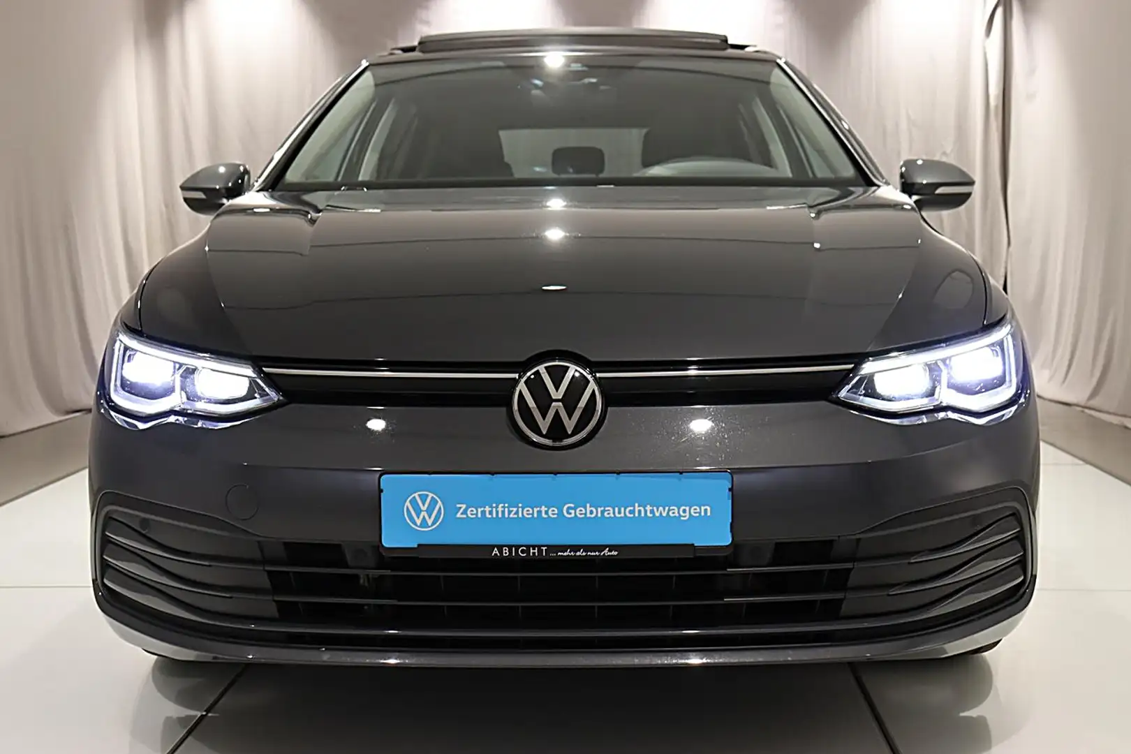 Volkswagen Golf 1.5 TSI Life NAVI PDC SHZ PANORAMA DAB LED Klima Gris - 2
