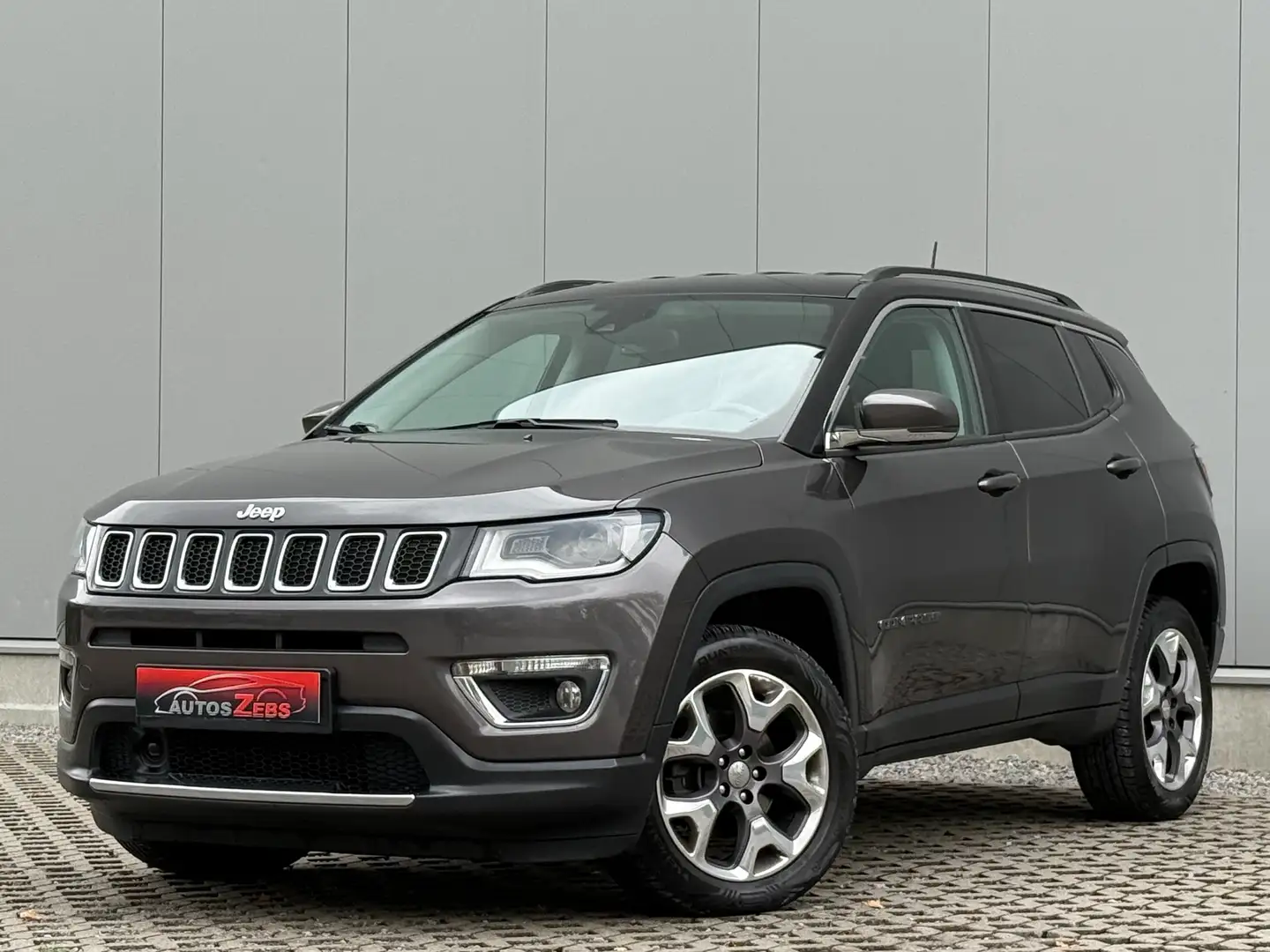 Jeep Compass 2.0 MultiJet Automaat 4x4 Cruise Keyless Garantie* Gris - 1