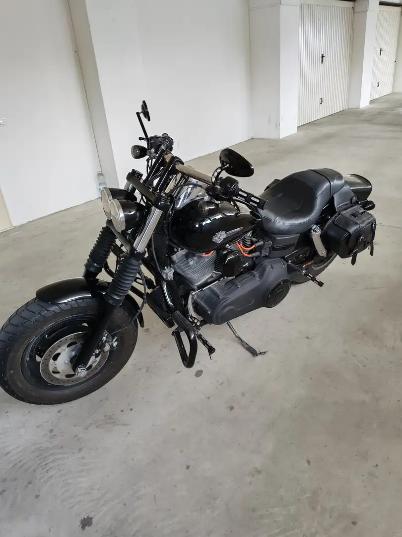 Harley-Davidson Dyna Fat Bob Nero - 2