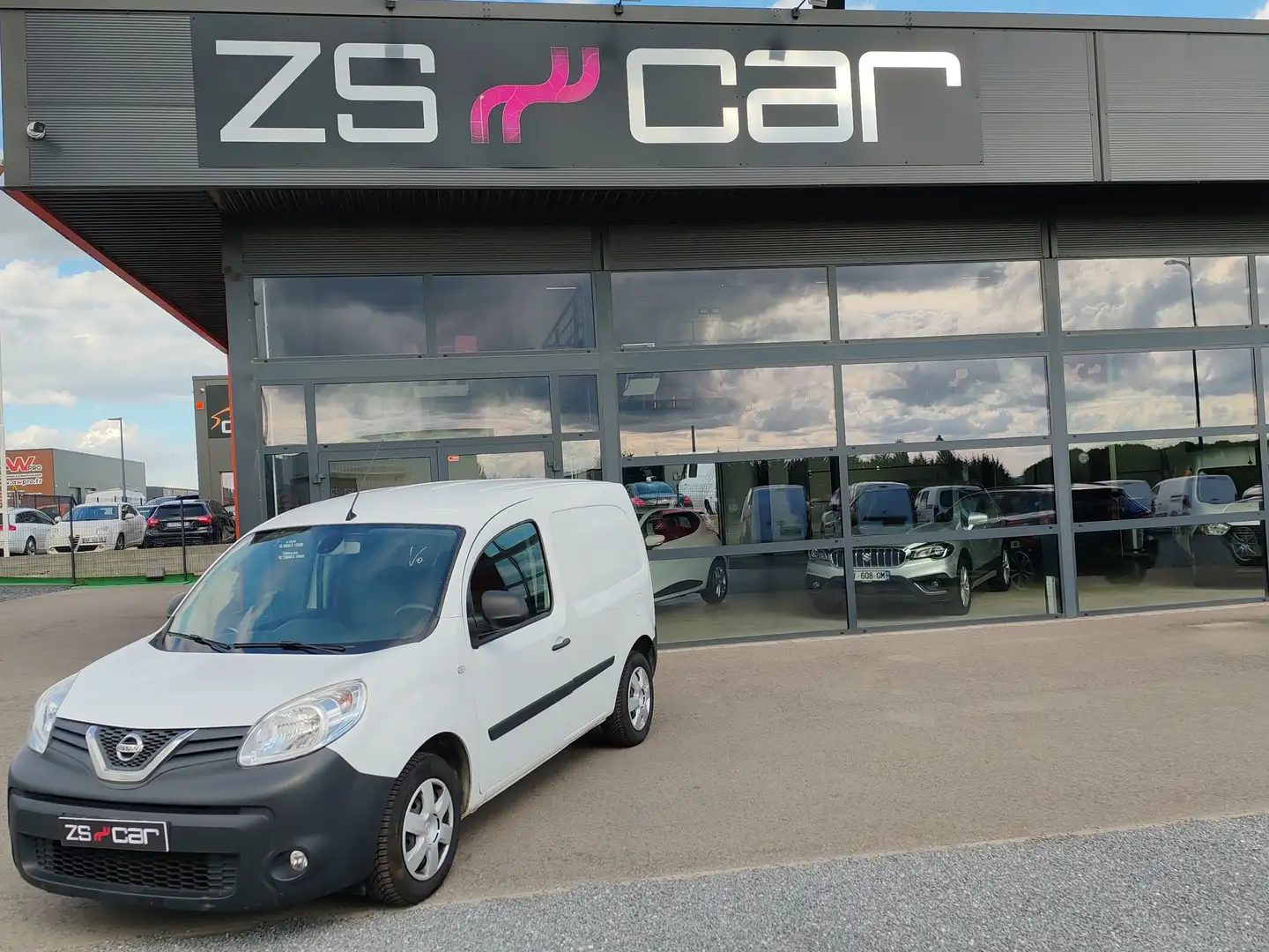 Nissan NV250 L1 NV250 DCI 95 N-CONNECTA 3 places Blanco - 1