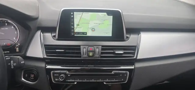 BMW 2 Series view 9