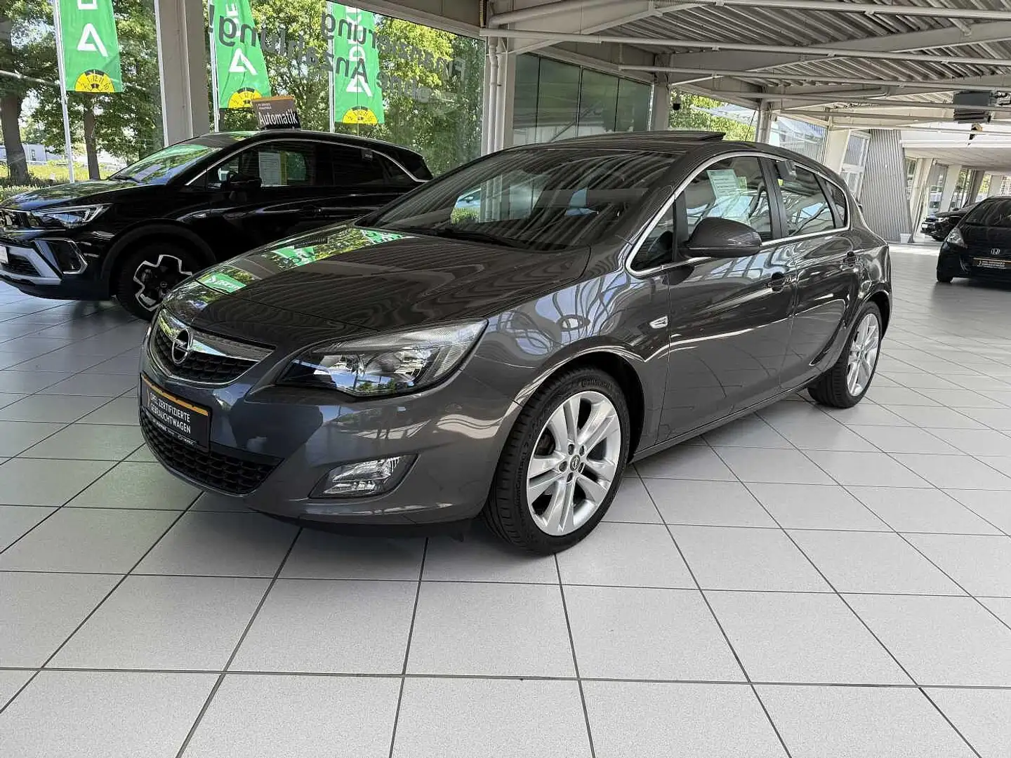 Opel Astra Fließheck 5-Türer 1.4 Turbo Sport Gris - 1