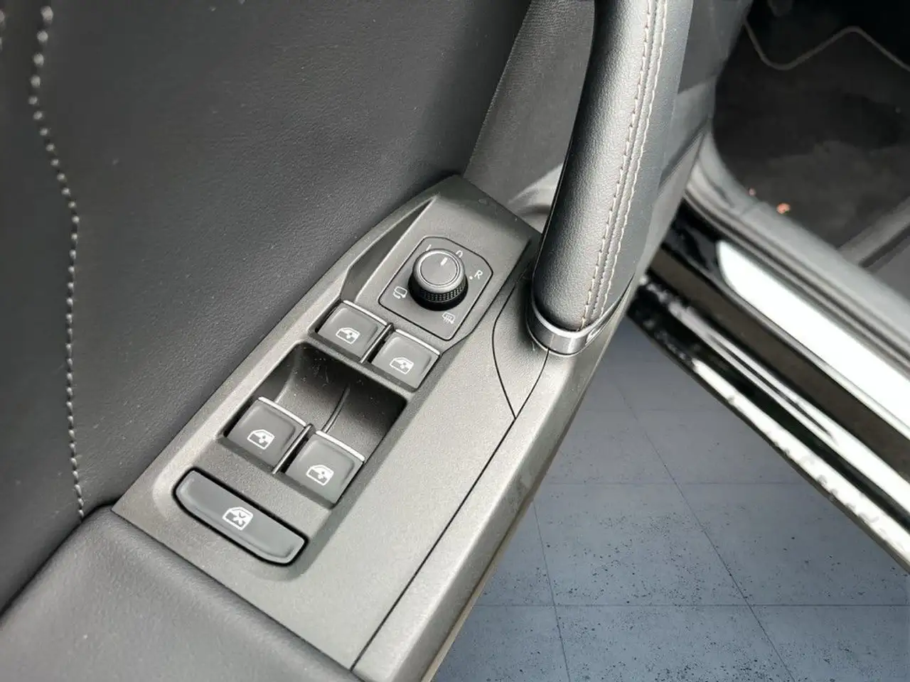 Cupra Leon 1.5 TSI Navi Matrix ACC, миниатюра 16