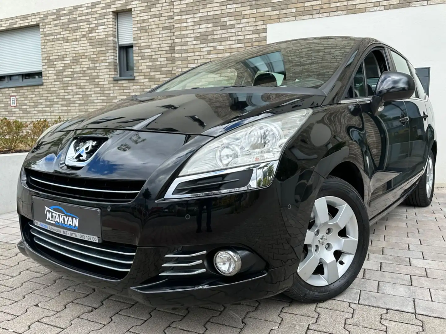 Peugeot 5008 Active*7-Sitzer*8x bereift*Tüv-Neu* Schwarz - 1