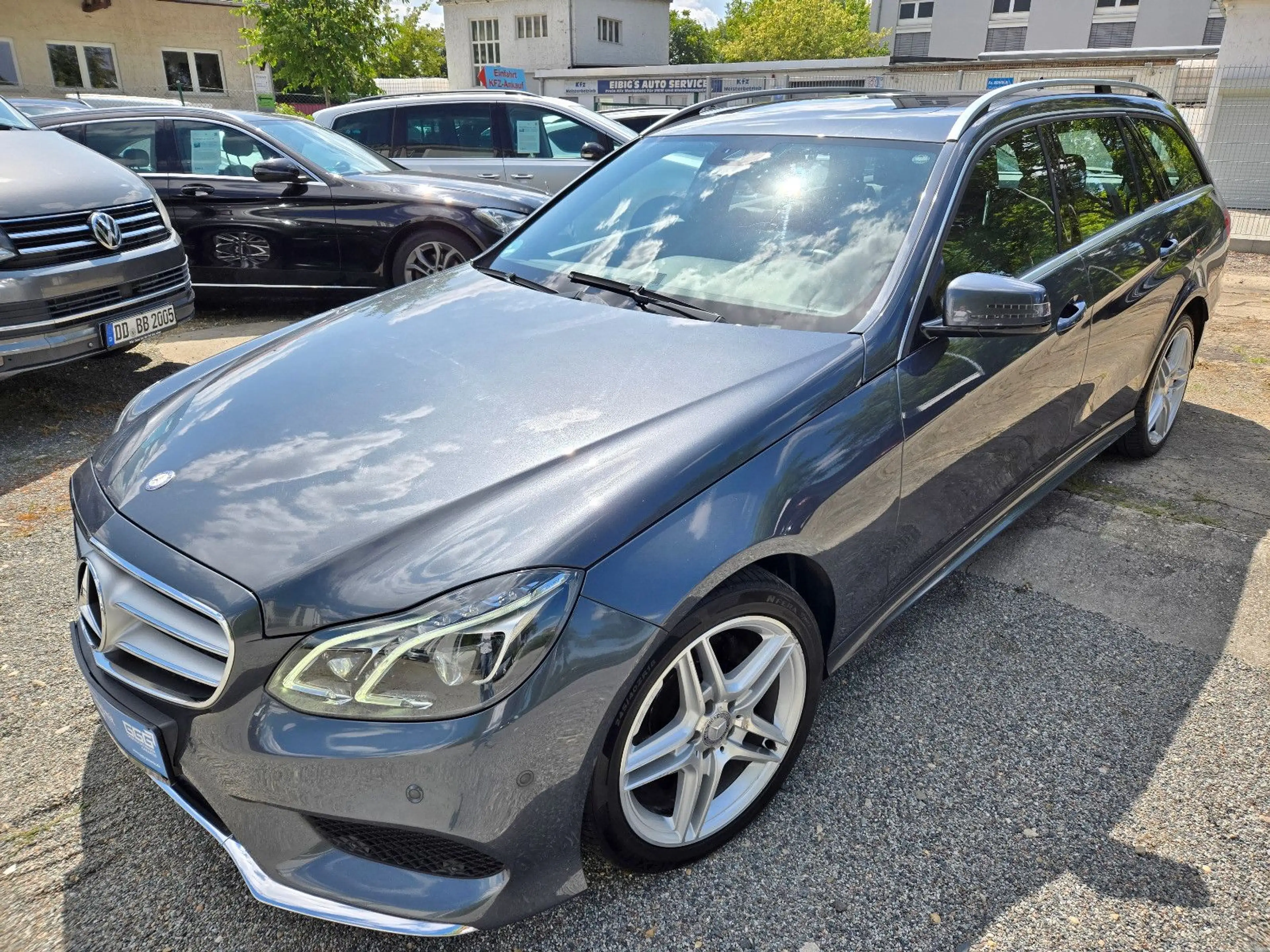 Mercedes-Benz E 250 E T-Modell E 250 CGI AMG — photo 2