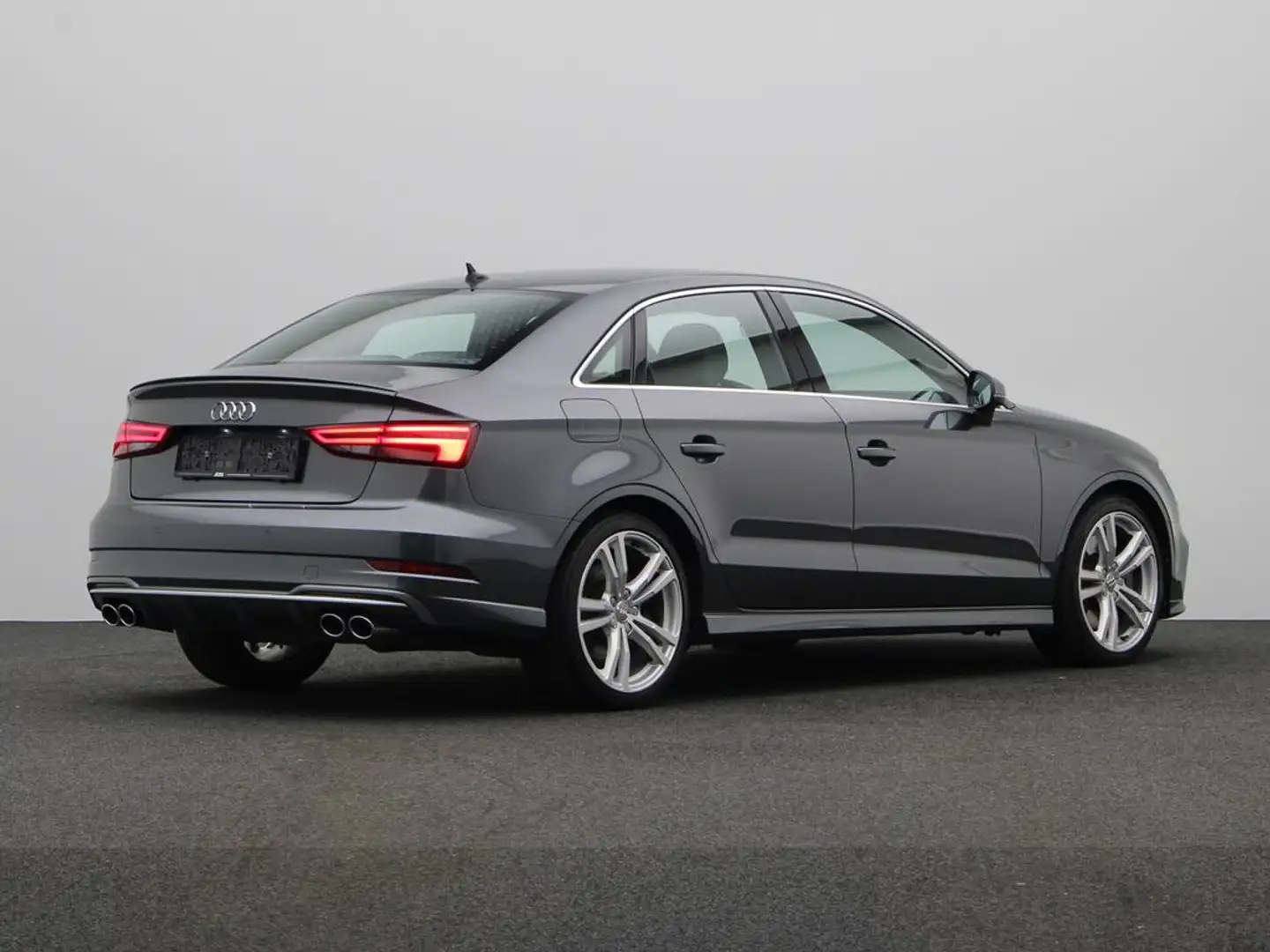 Audi S3 Sedan 2.0 TFSI 300 PK QUATTRO S-TRONIC Сірий - 2