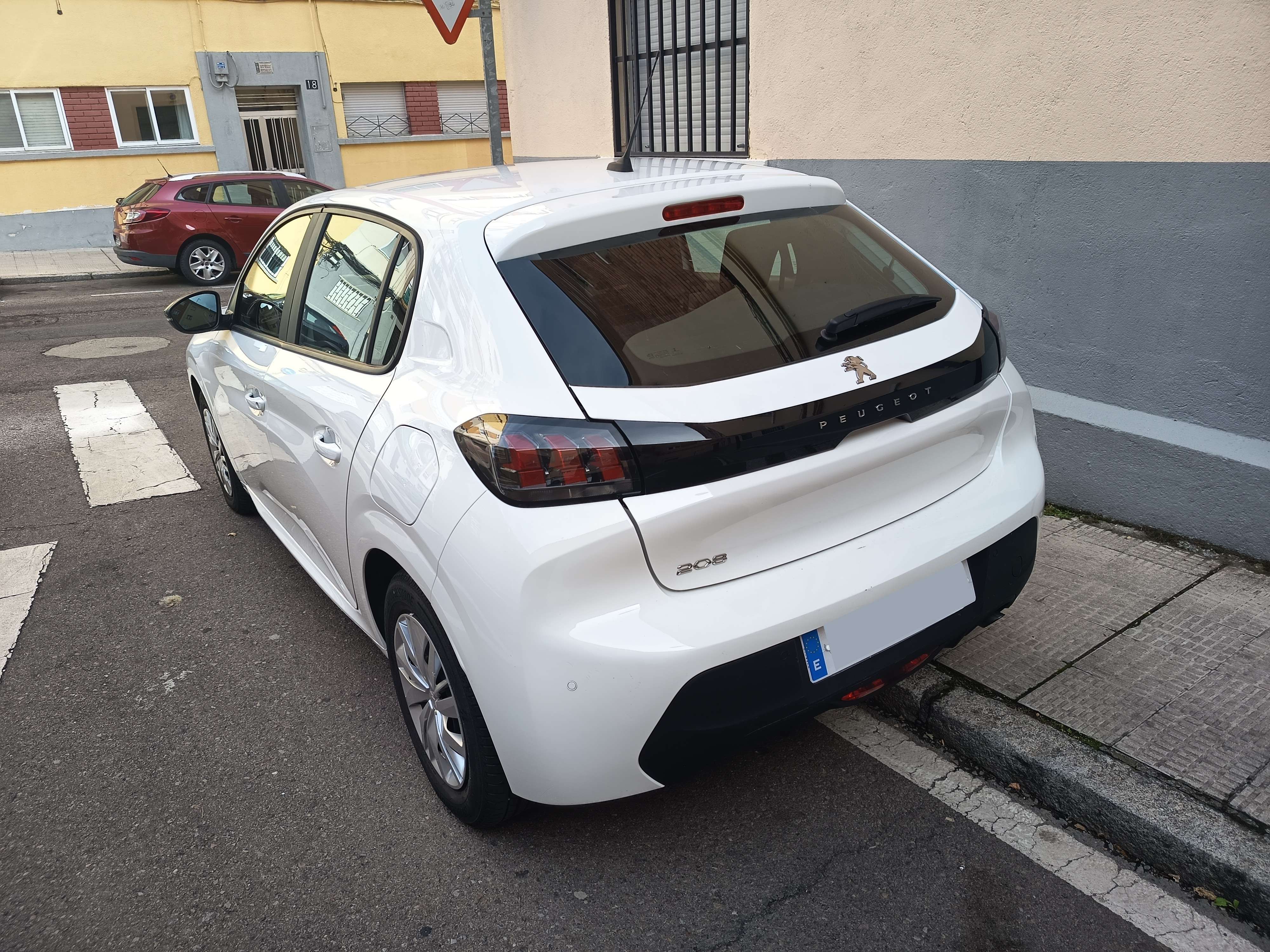 Peugeot 208 208 1.2 Puretech S - foto 1