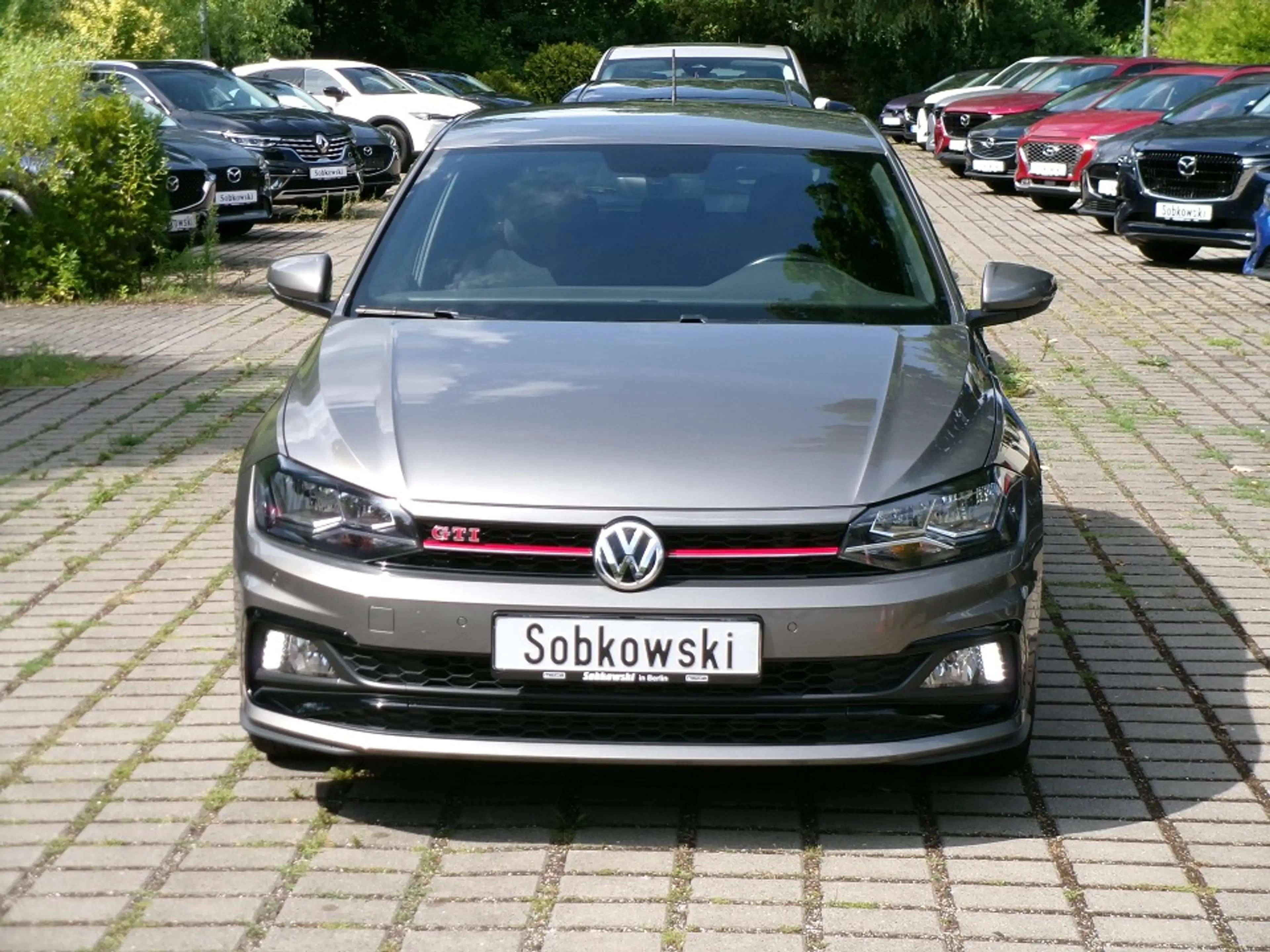 Volkswagen Polo VI GTI DSG — photo 2