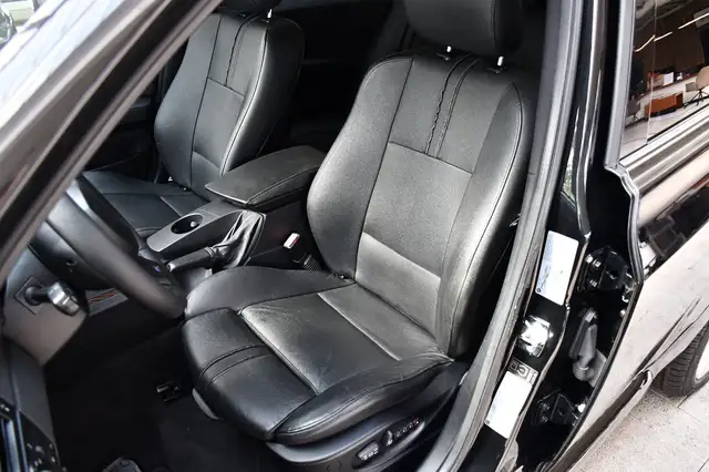 BMW X3 view 6