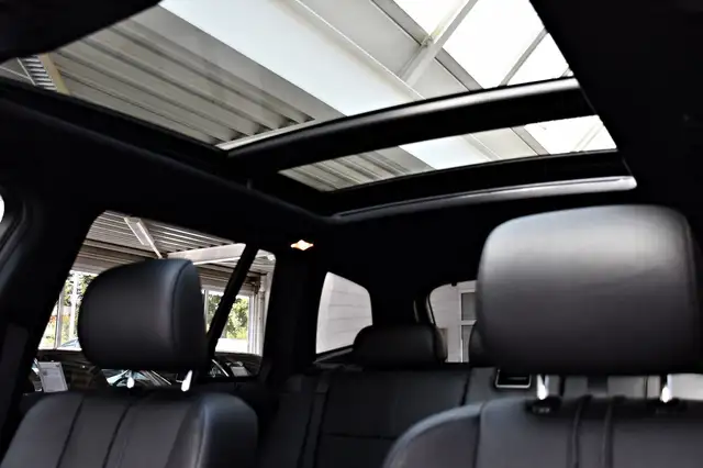 BMW X3 view 7
