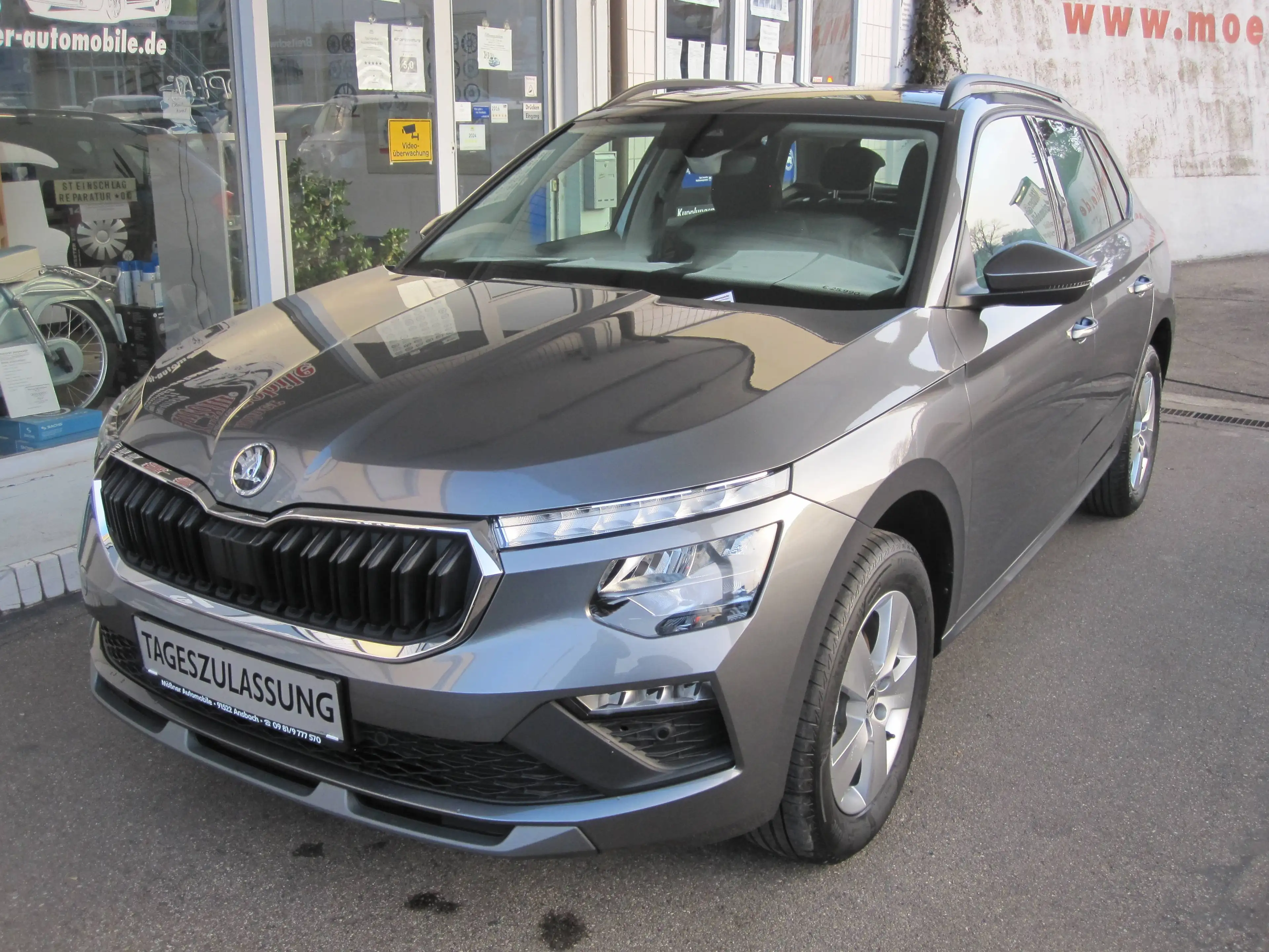Skoda Kamiq 1.0 TSI Selection DSG/AHK/Alu/SmartLNavi/PDC/CAM/LED