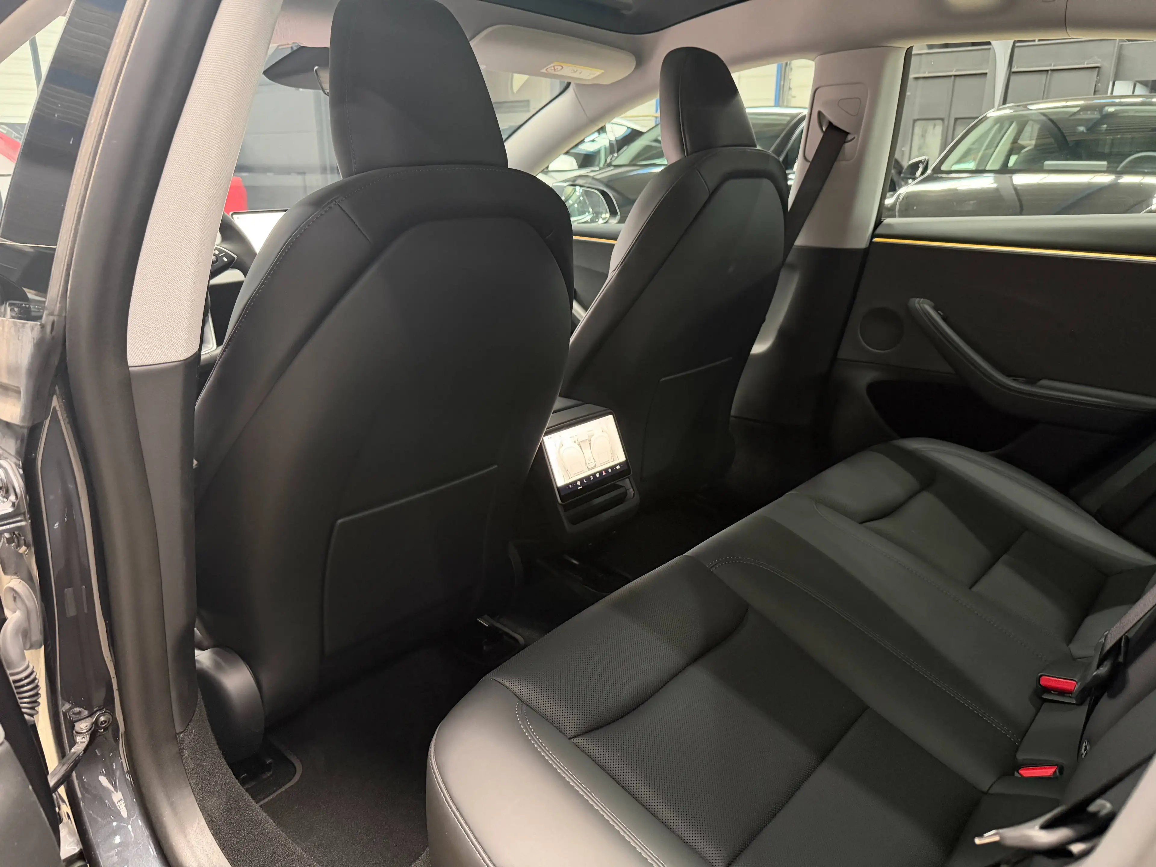Tesla Model 3 HIGHLAND - RWD - HARDWARE 4 - FSD READY - STEALTH GREY — photo 15