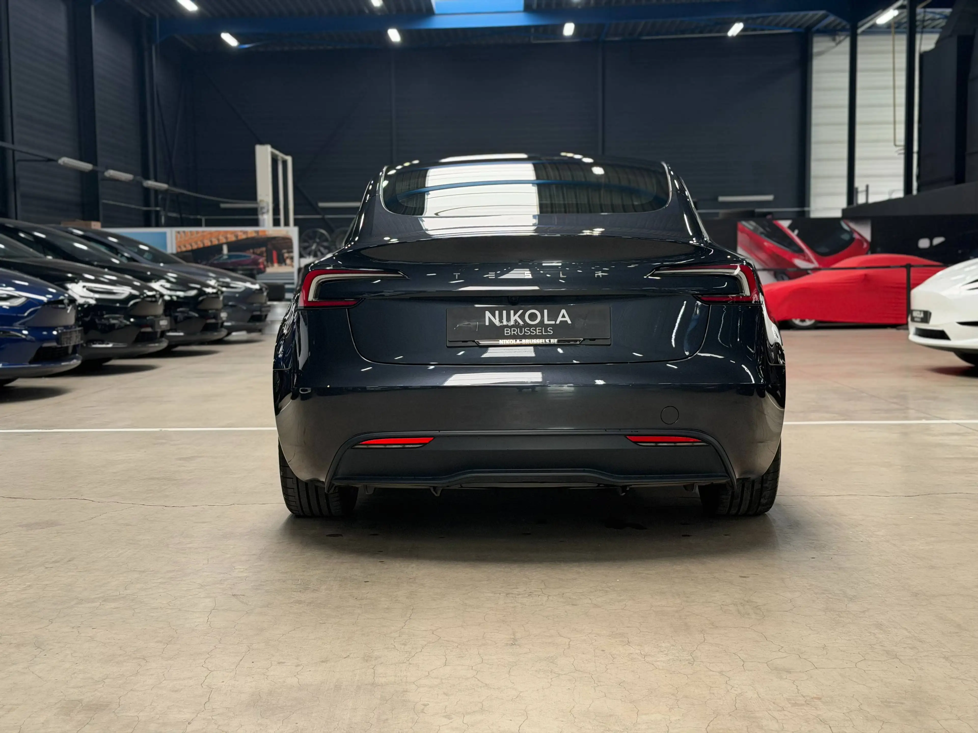 Tesla Model 3 HIGHLAND - RWD - HARDWARE 4 - FSD READY - STEALTH GREY — photo 6