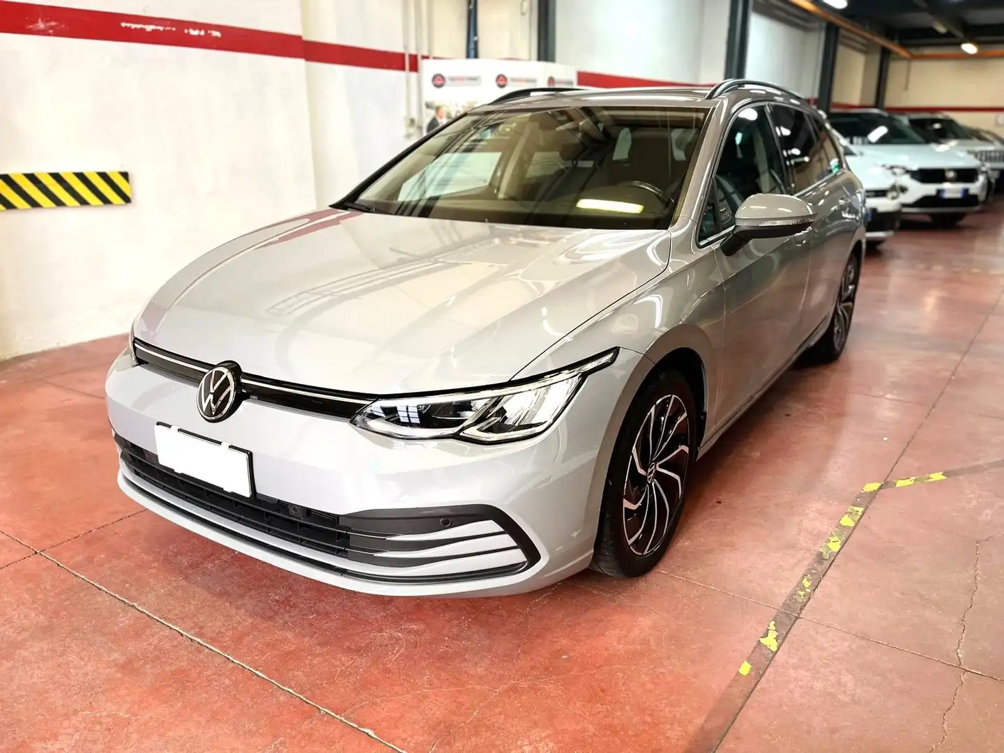 Volkswagen Golf Variant Variant 1.5 TGI DSG Style Gri - 1