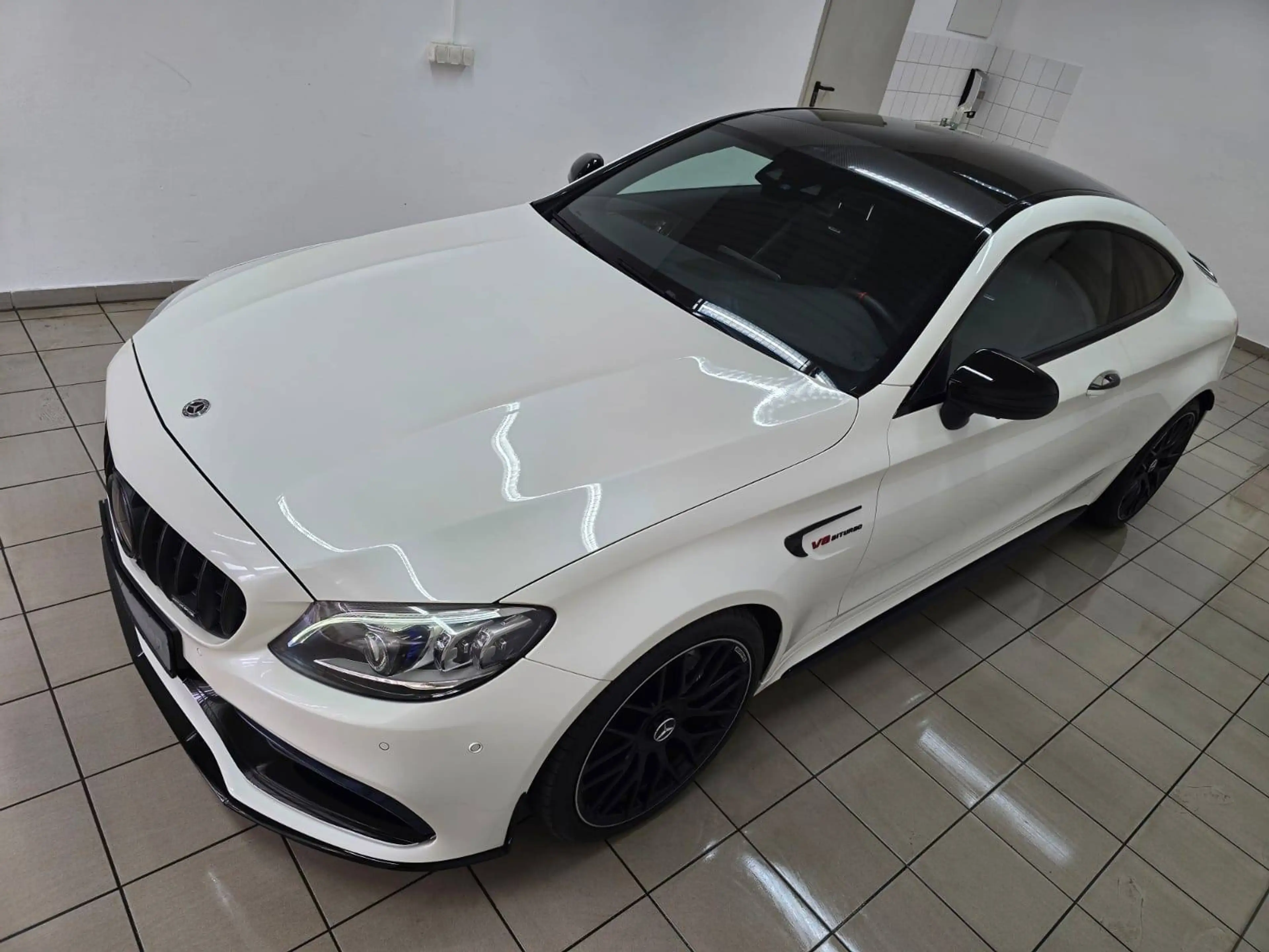 Mercedes-Benz C 63 AMG Coupe 4.0 V8 Multibeam Night Panorama Sportabgas NP106T€ — photo 6