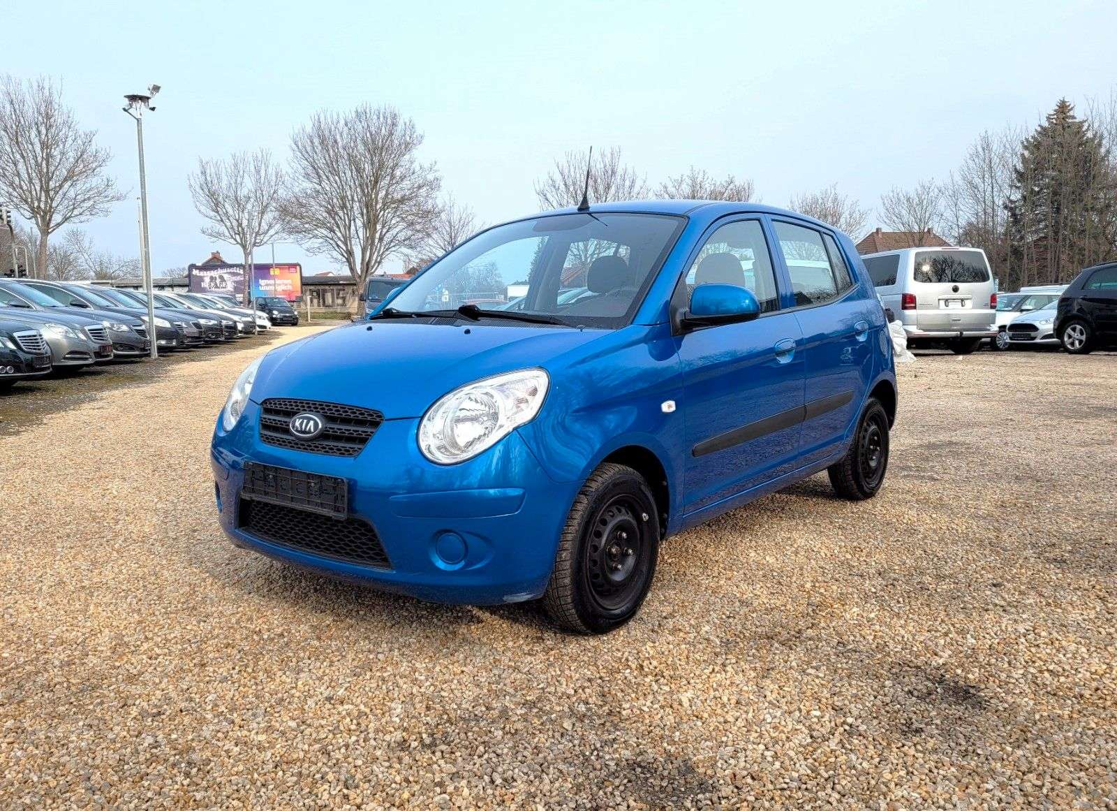 Second hand Kia Picanto 1.1