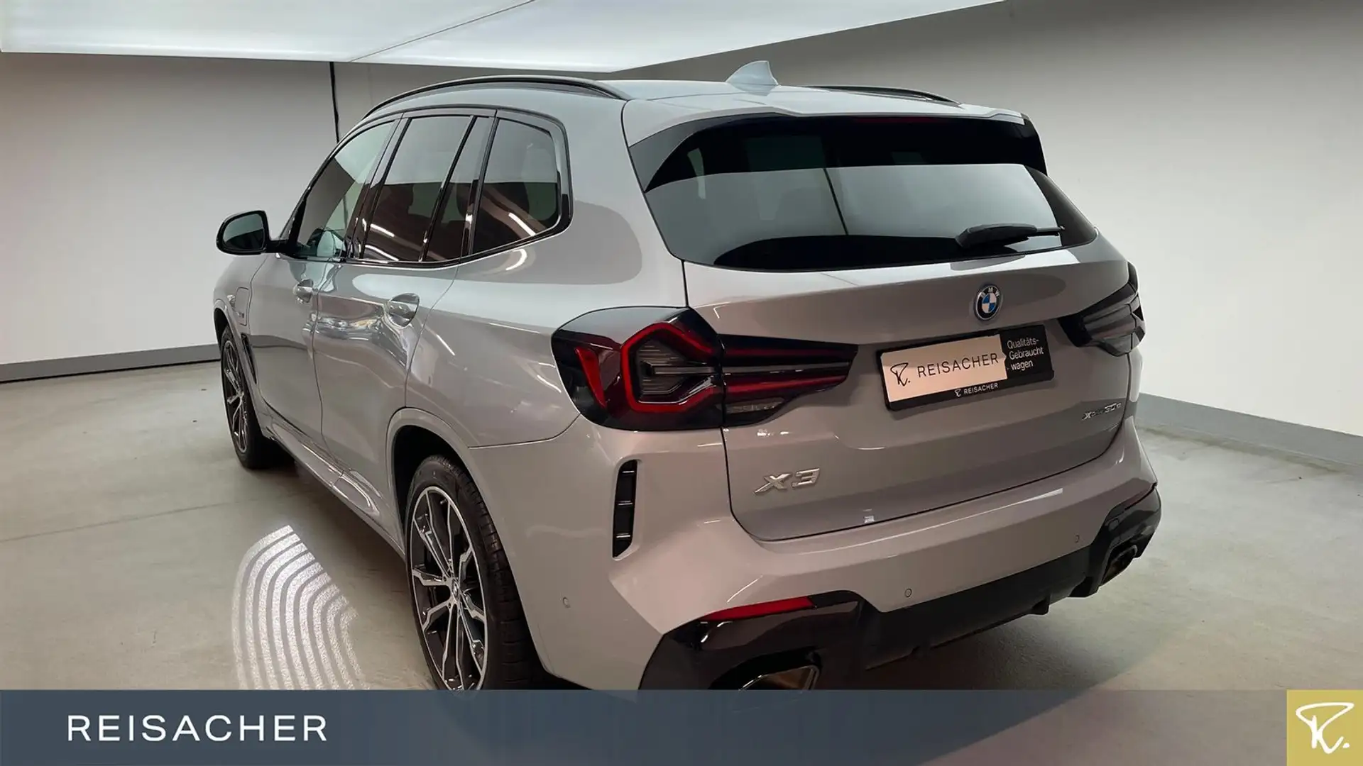 BMW X3 xDrive 30e M-Sport,AHK,el.Sitz+Mem,LCProf,RFK Grau - 2