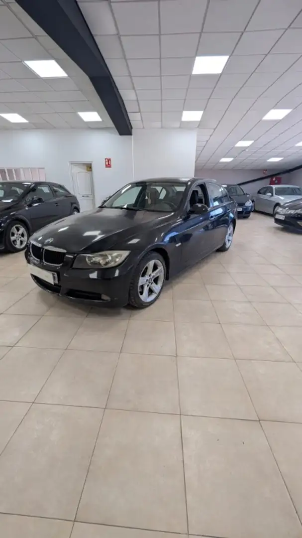BMW 320 320d Negro - 1