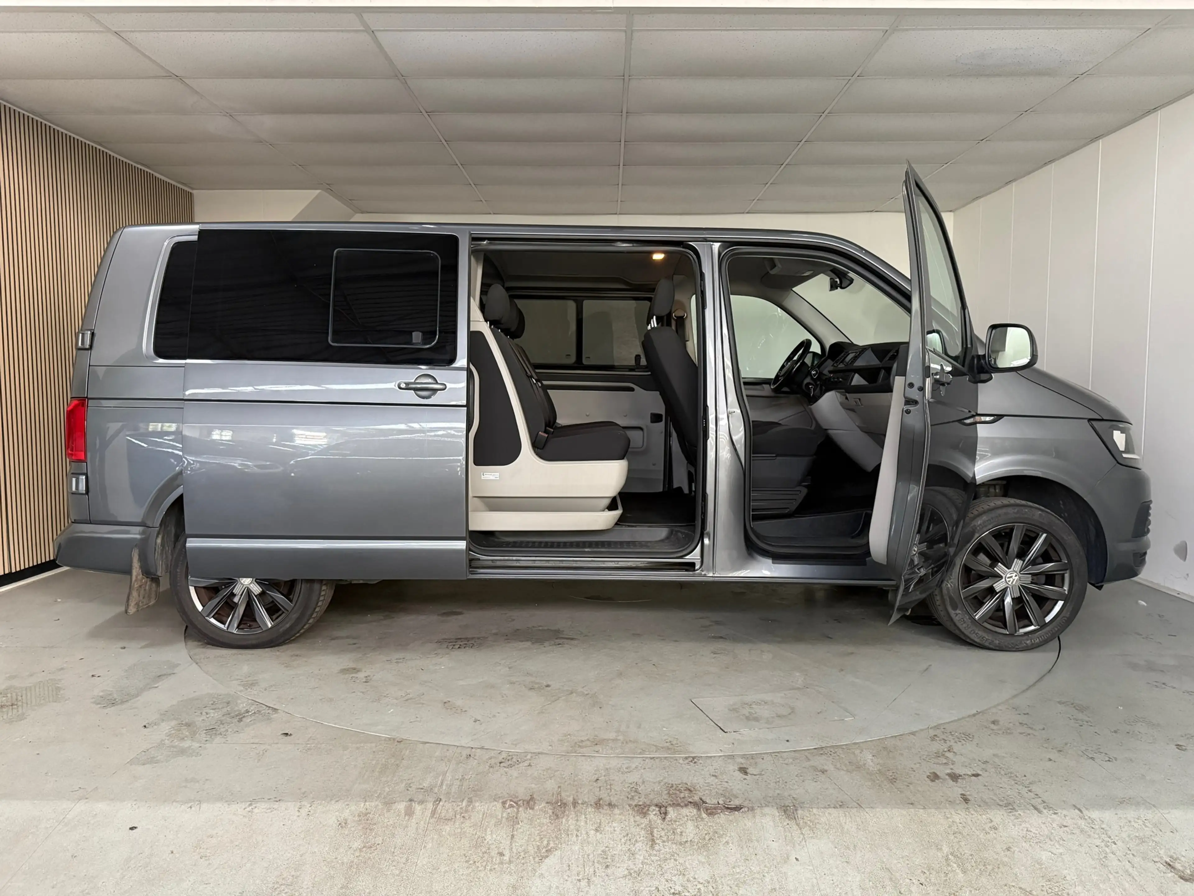 Volkswagen Transporter 2.0 TDI L2H1 4Motion Airco, Automaat, Navi, LMV, T — photo 8