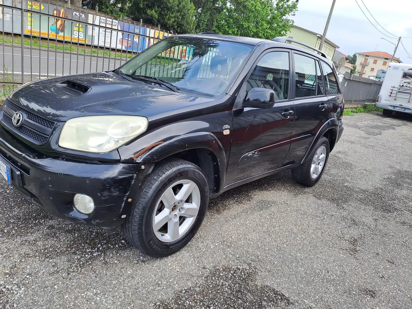 Toyota RAV 4 RAV4 2.0 td 4x4 Zwart - 1
