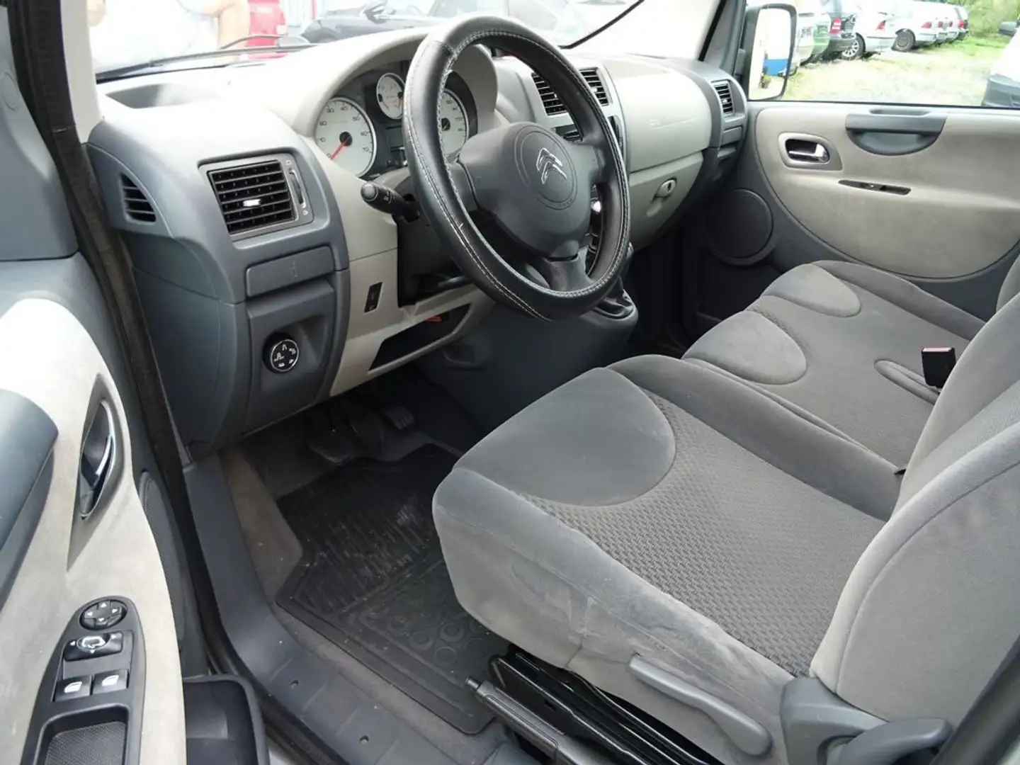 Citroen Jumpy 2.0 HDi/128 Multispace Trend Plateado - 1